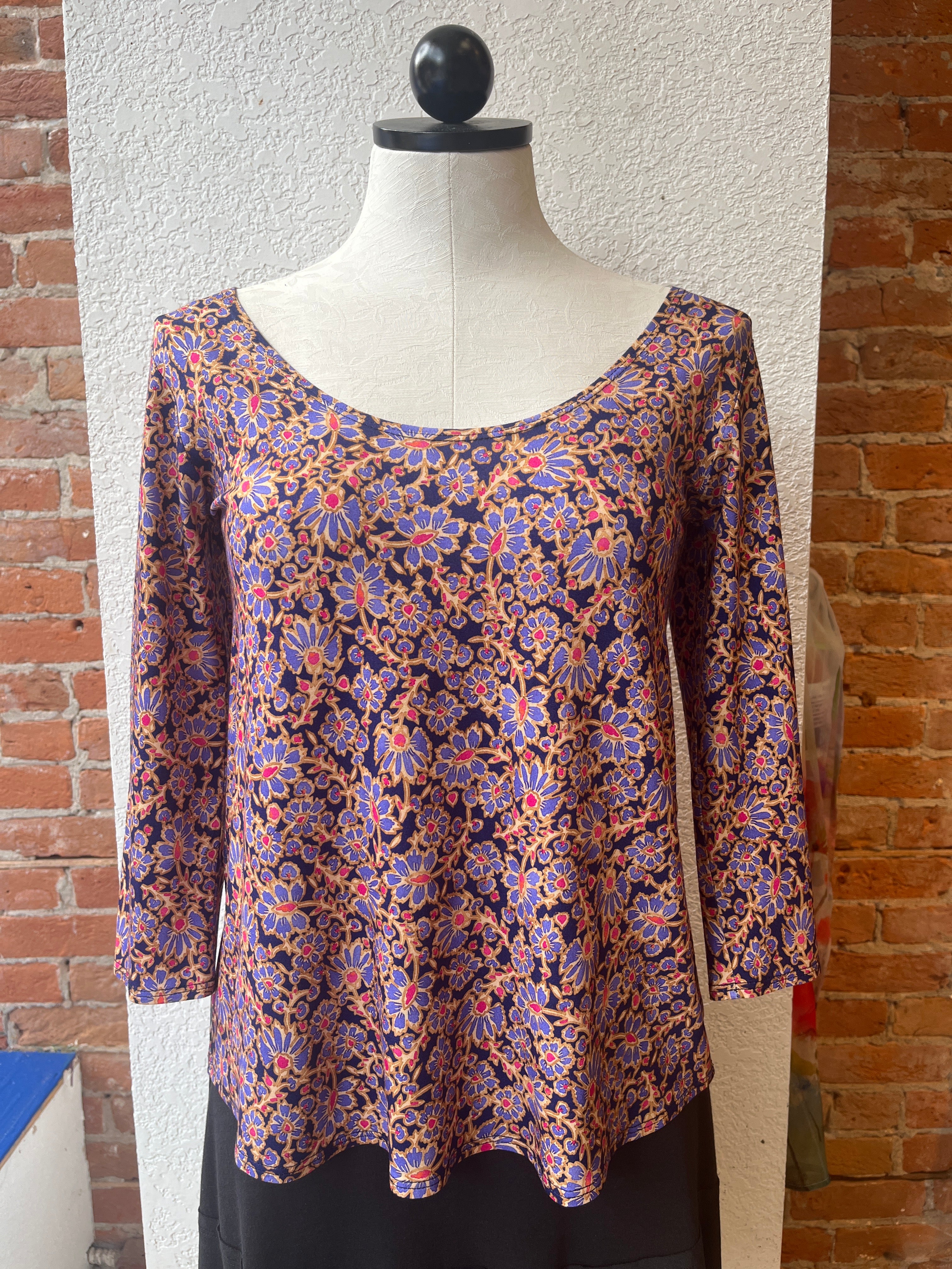 Salaam Cora shirt, 3/4 sleeve purple floral print SALE Size L