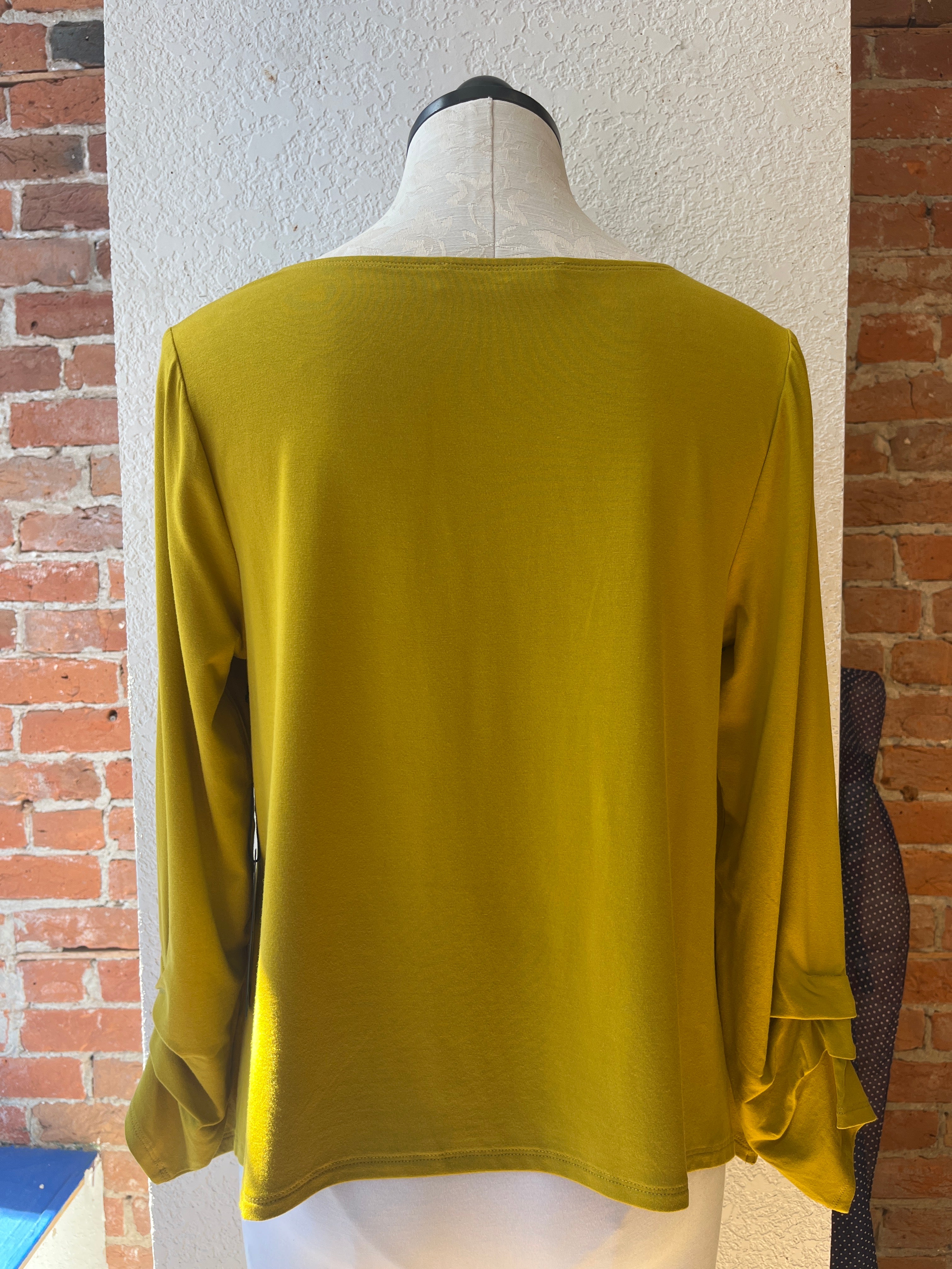 Liv by Habitat shirt 140398, pleated sleeve  SALE Size XXL