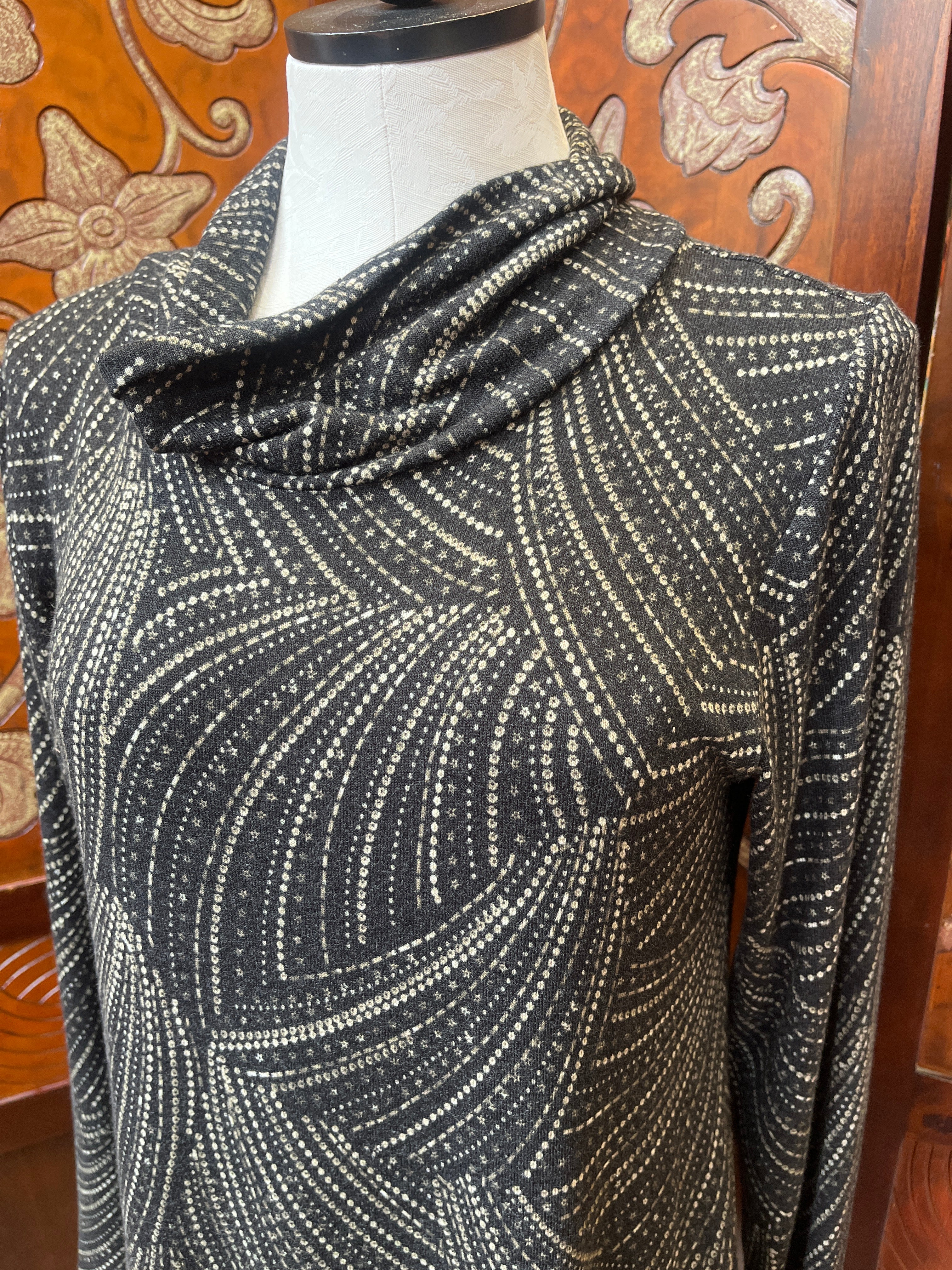 Salaam Morgan tunic/dress, sweater knit