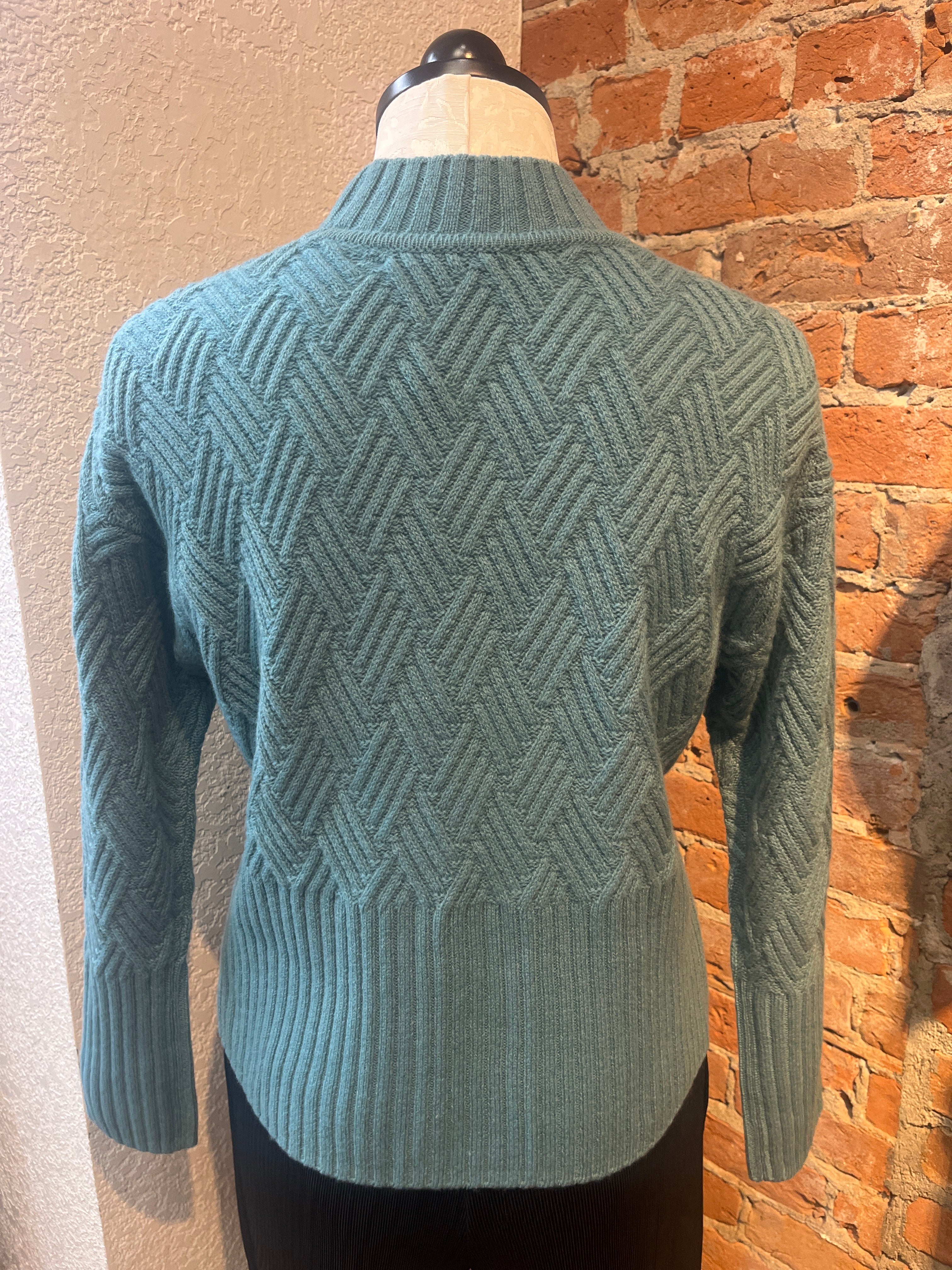 Alashan sweater LM2146, merino wool Arabella basketweave