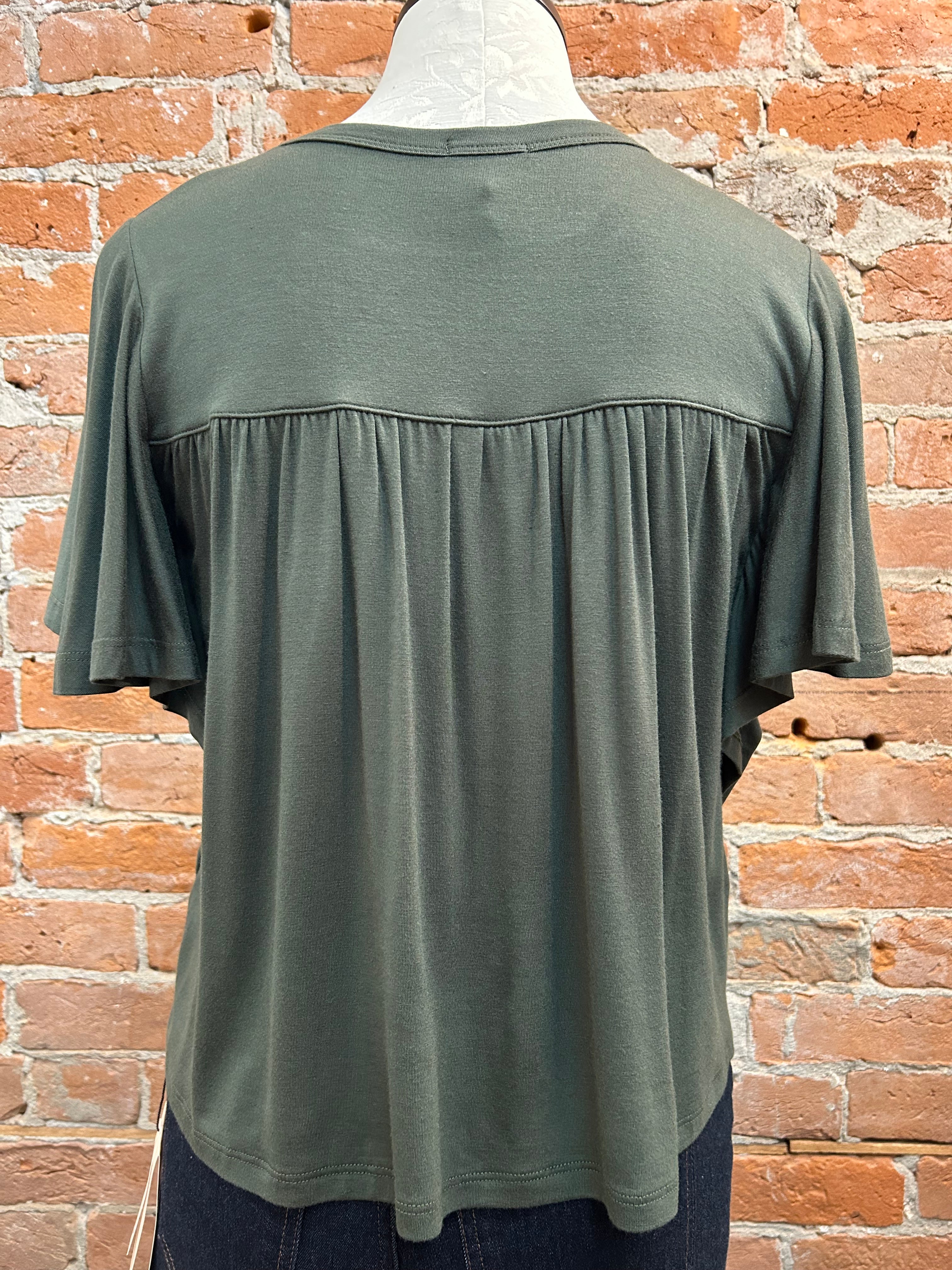 Kylie Paige Keri shirt, rayon-spandex