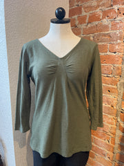 Cut Loose t-shirt, tuck-front 3/4 sleeve linen blend
