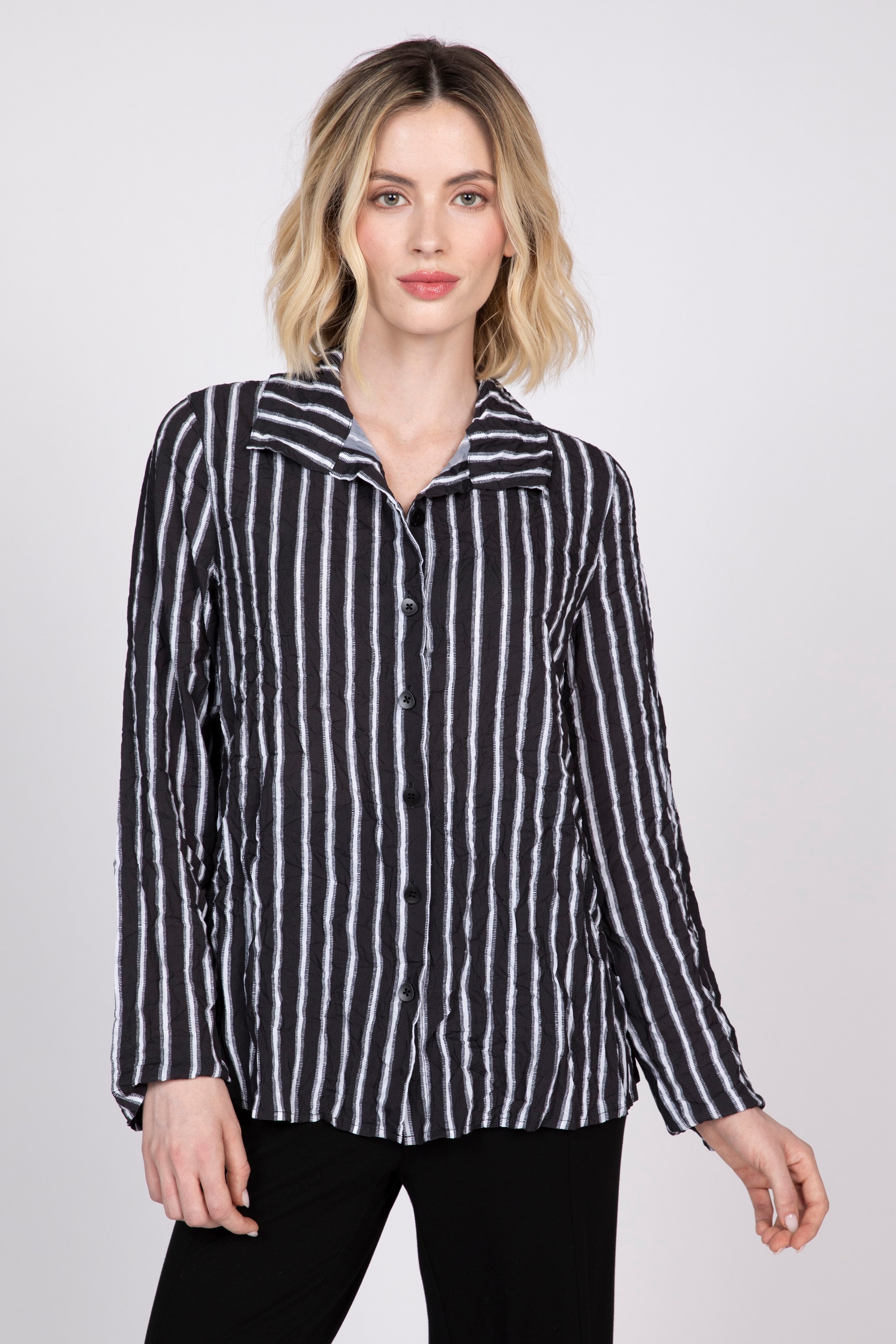 Olivia by Habitat shirt 114130, crimped crepe stripe