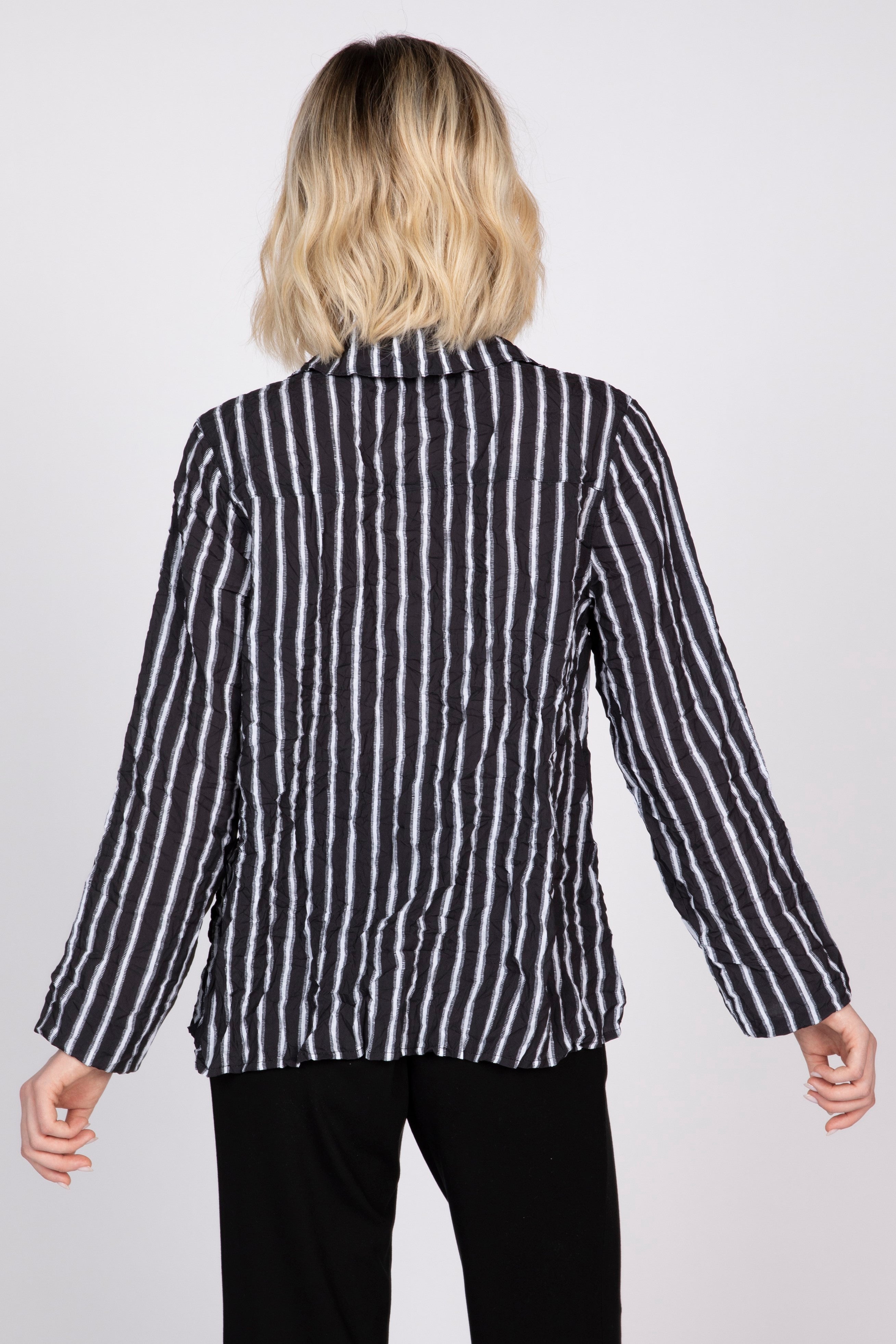 Olivia by Habitat shirt 114130, crimped crepe stripe