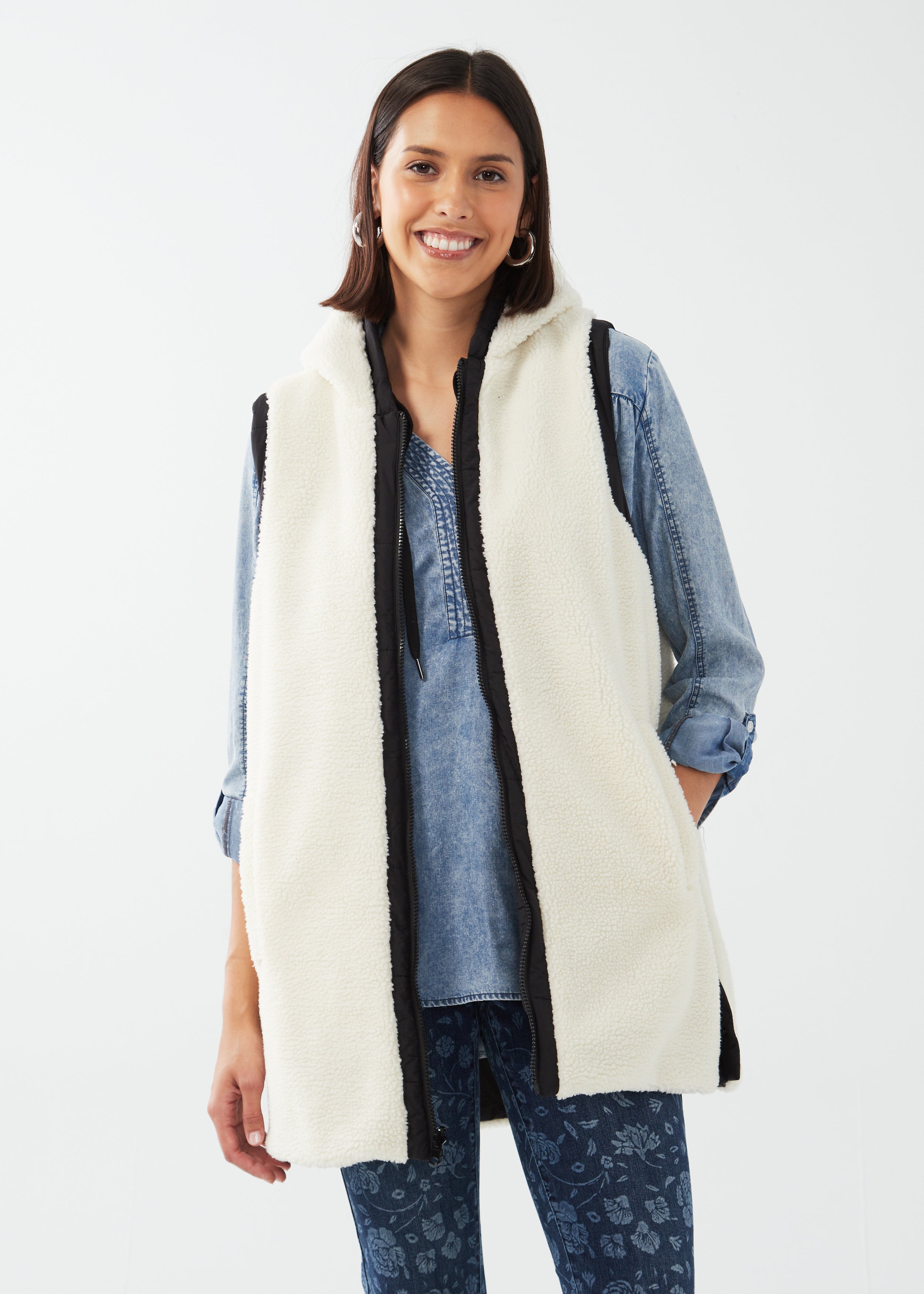 FDJ vest 1514175, reversible faux sherpa outerwear