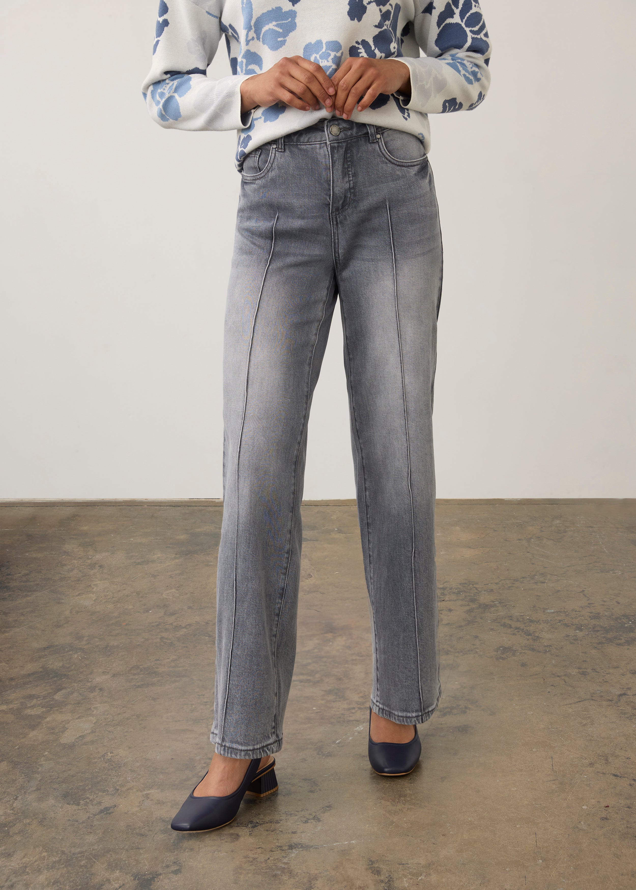 FDJ Olivia wide ankle jeans 2200449, pintuck seams