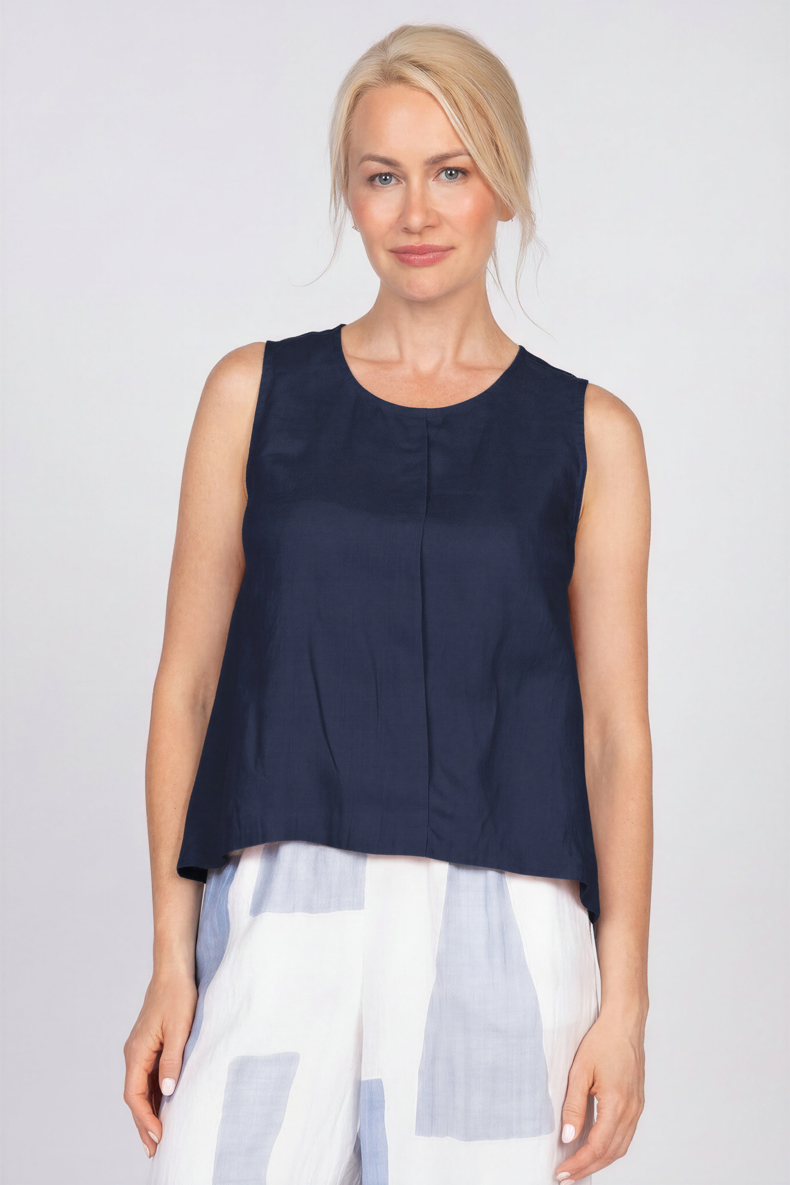 Olivia by Habitat tank 260144, linen solid
