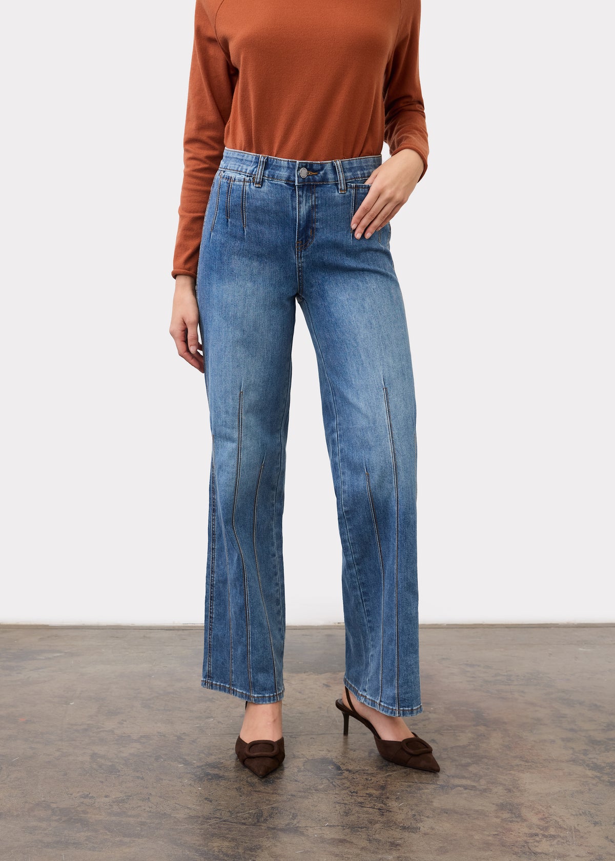 FDJ Olivia wide leg jeans 2634779, triple pintuck seams