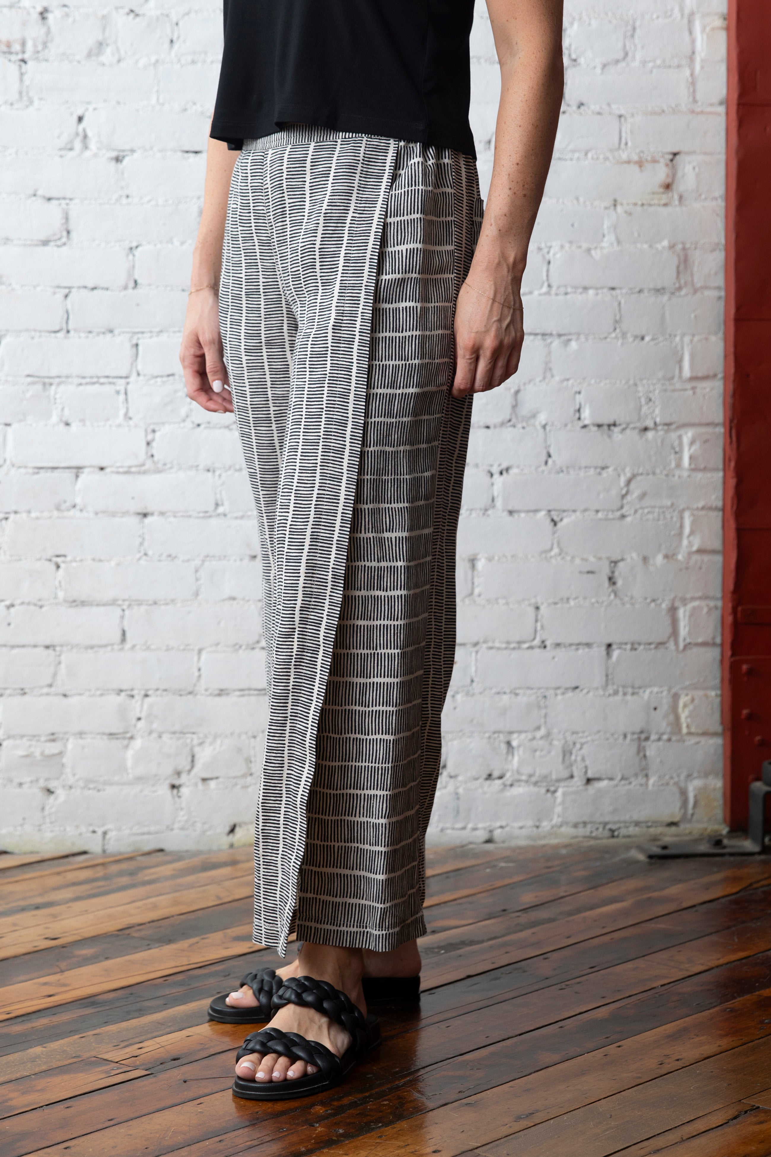 Olivia by Habitat pant 264222, linen stripe workhorse