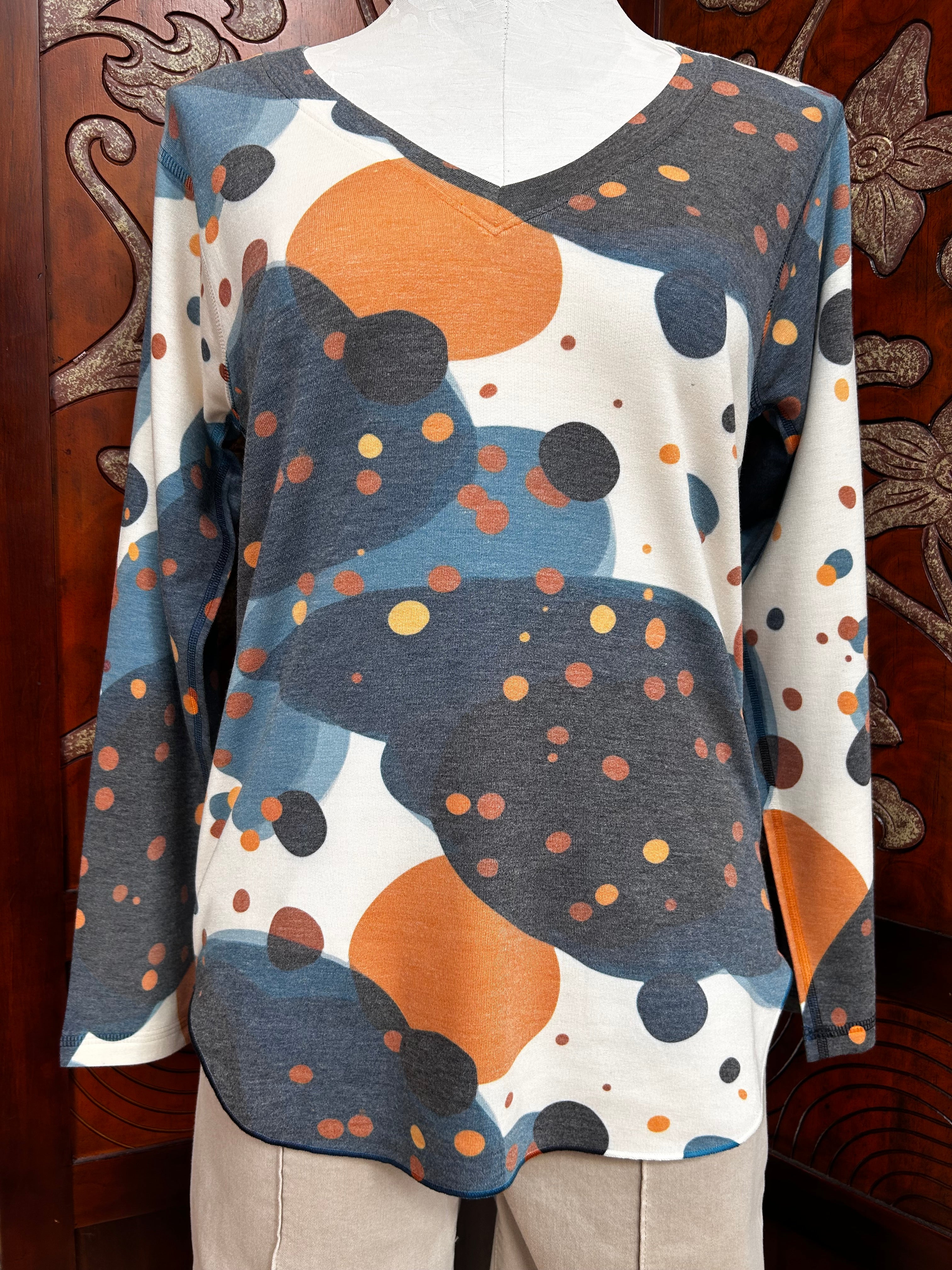 Nally & Millie shirt N306855F, french terry long sleeve v-neck