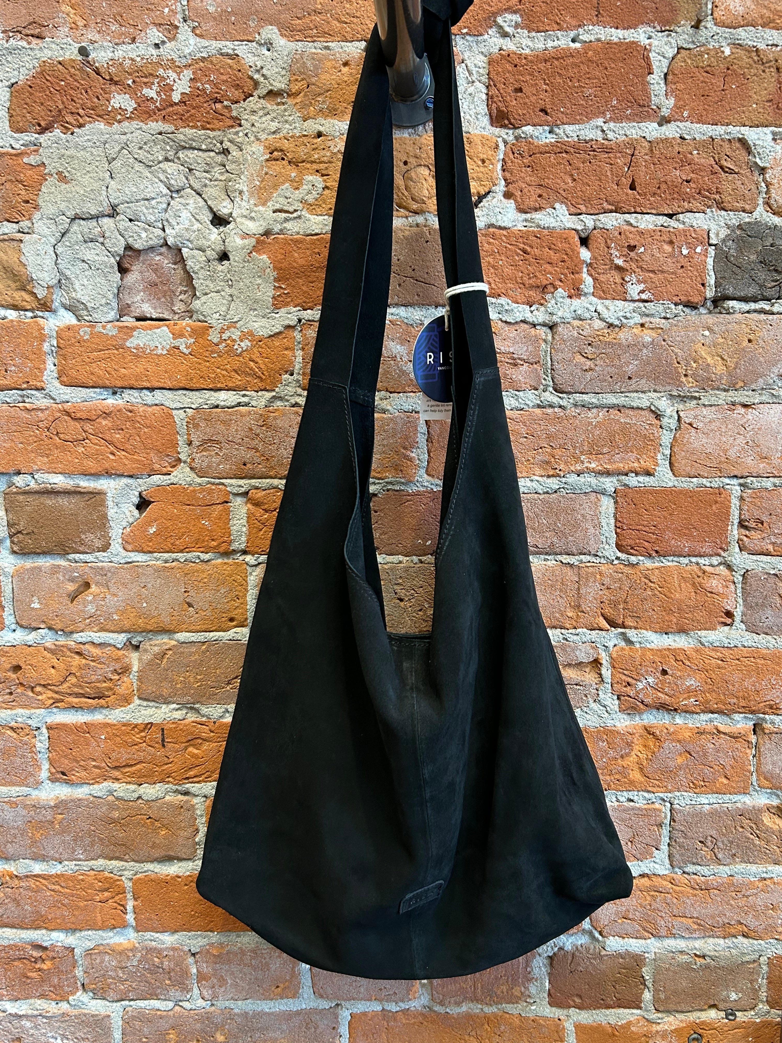 Risa purse, knot suede (4 colors)