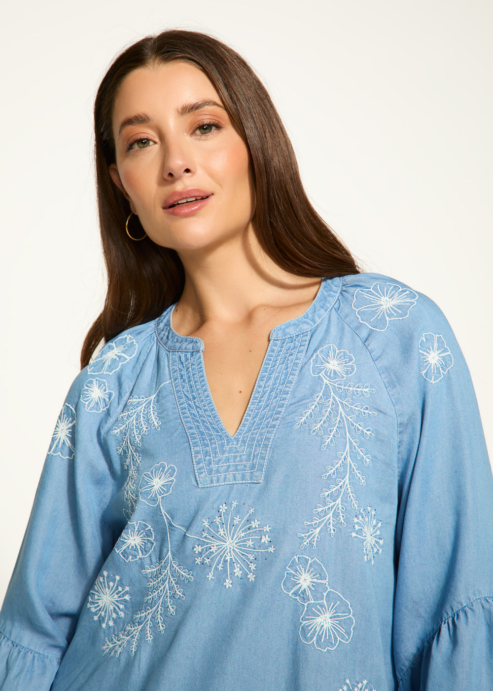 FDJ shirt 7051846, embroidered chambray