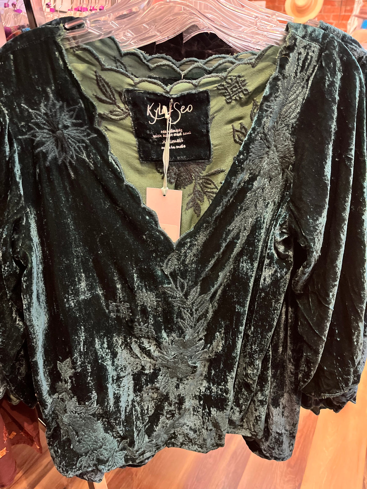 Camisa Kyla Seo Jeni, terciopelo tie-dye