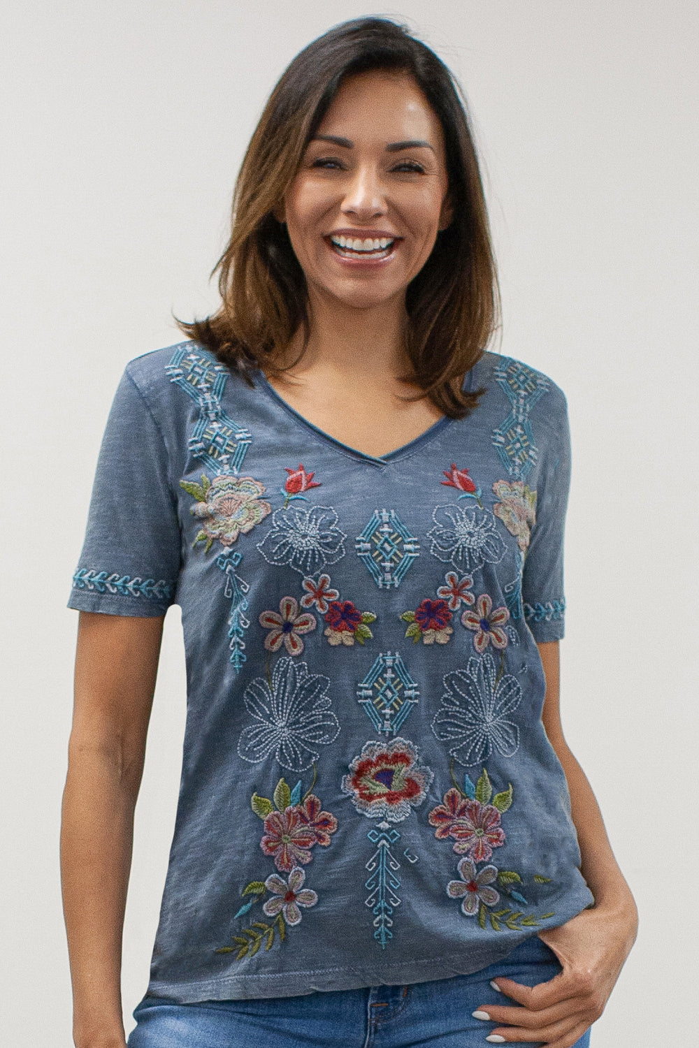 Caite Sedna t-shirt, embroidered short sleeve