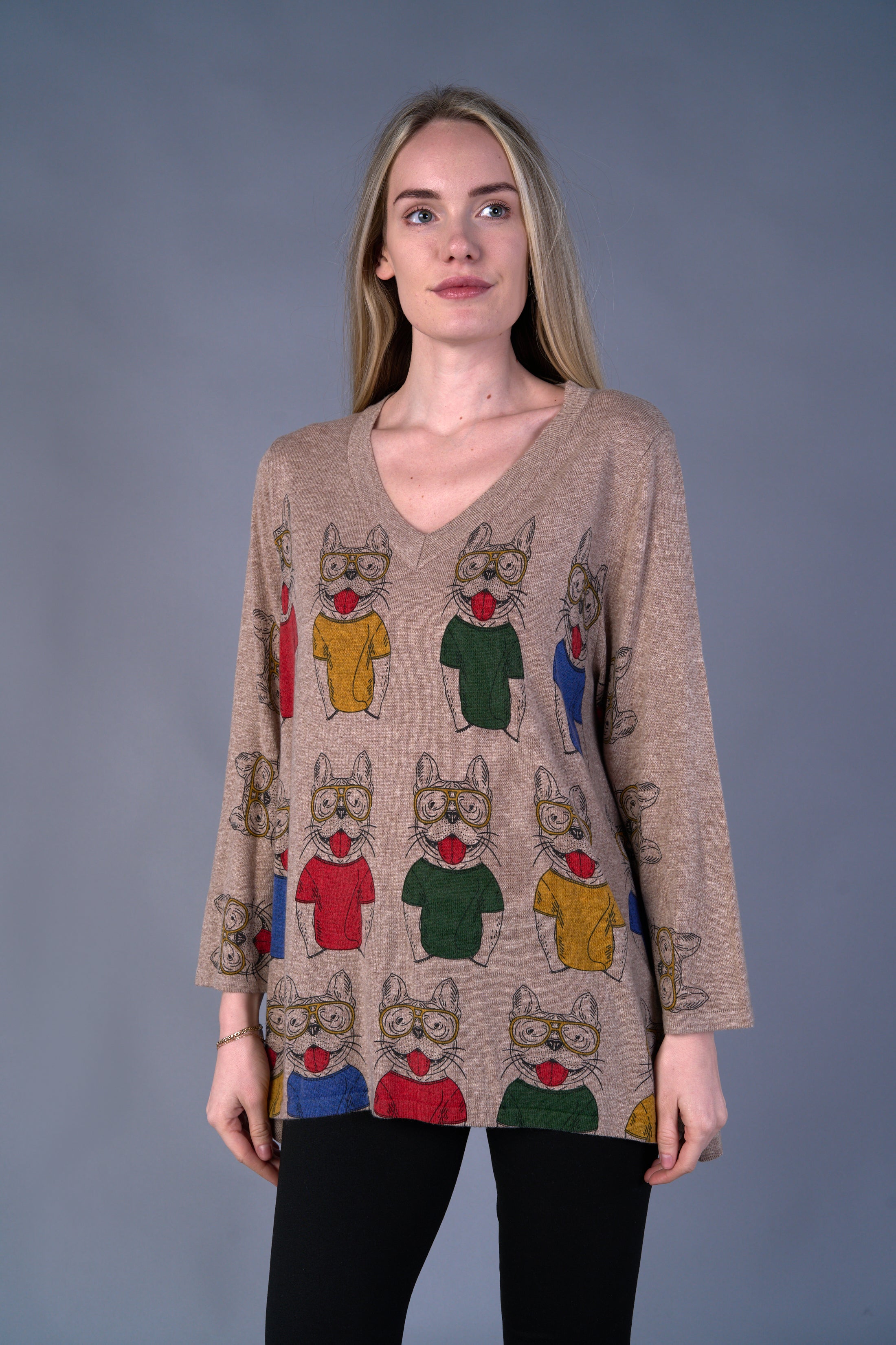 Shana sweater, Dog v-neck