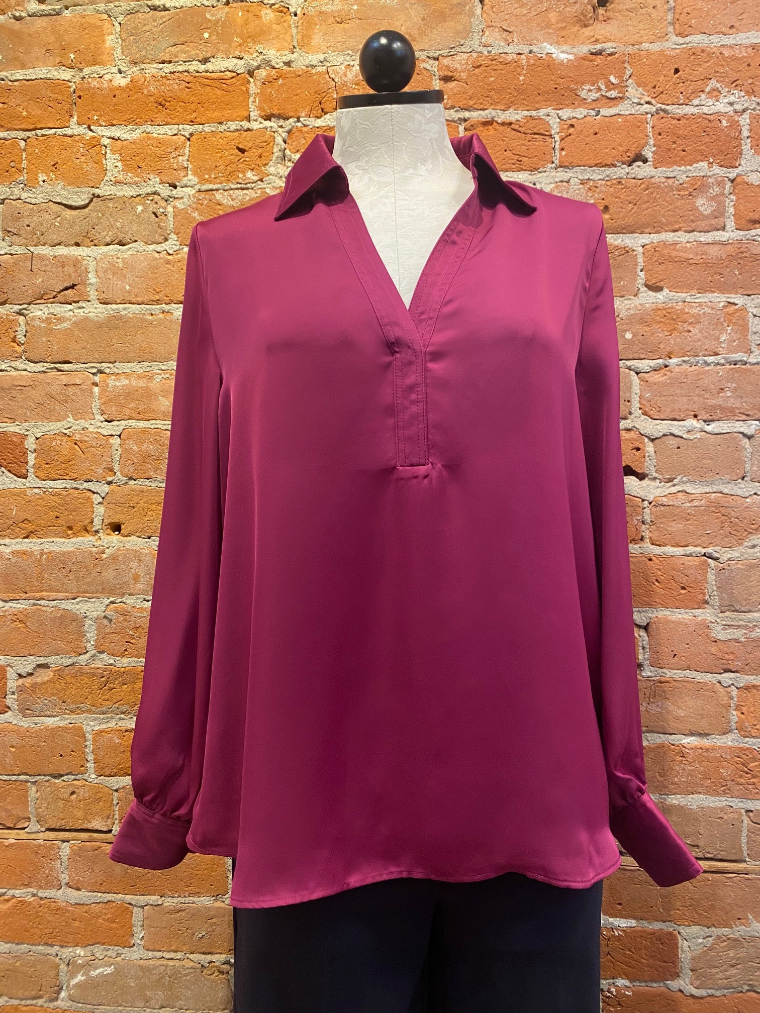 Camisa Renuar 5001, airflow con lazo en el cuello
