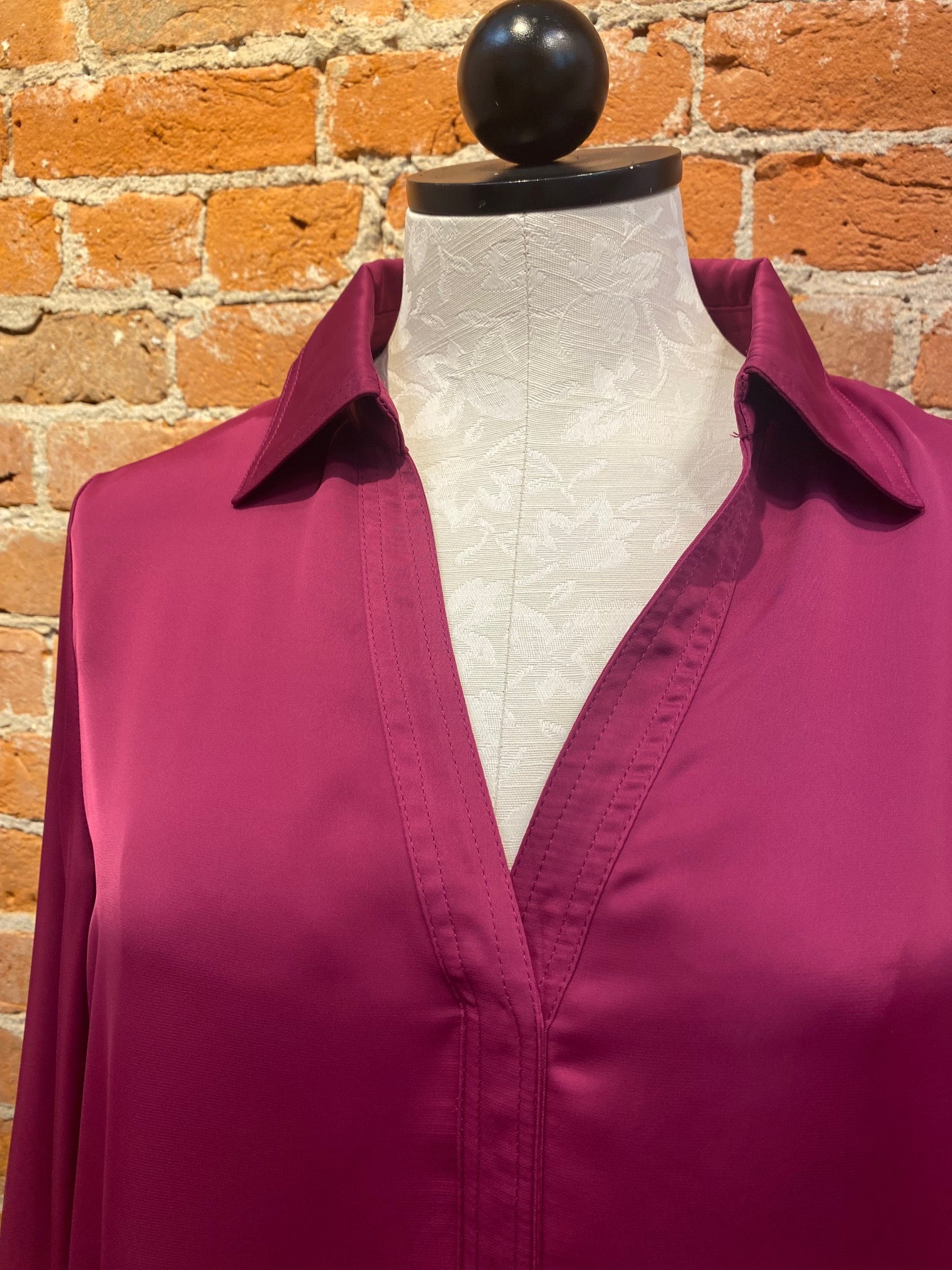 Camisa Renuar 5001, airflow con lazo en el cuello