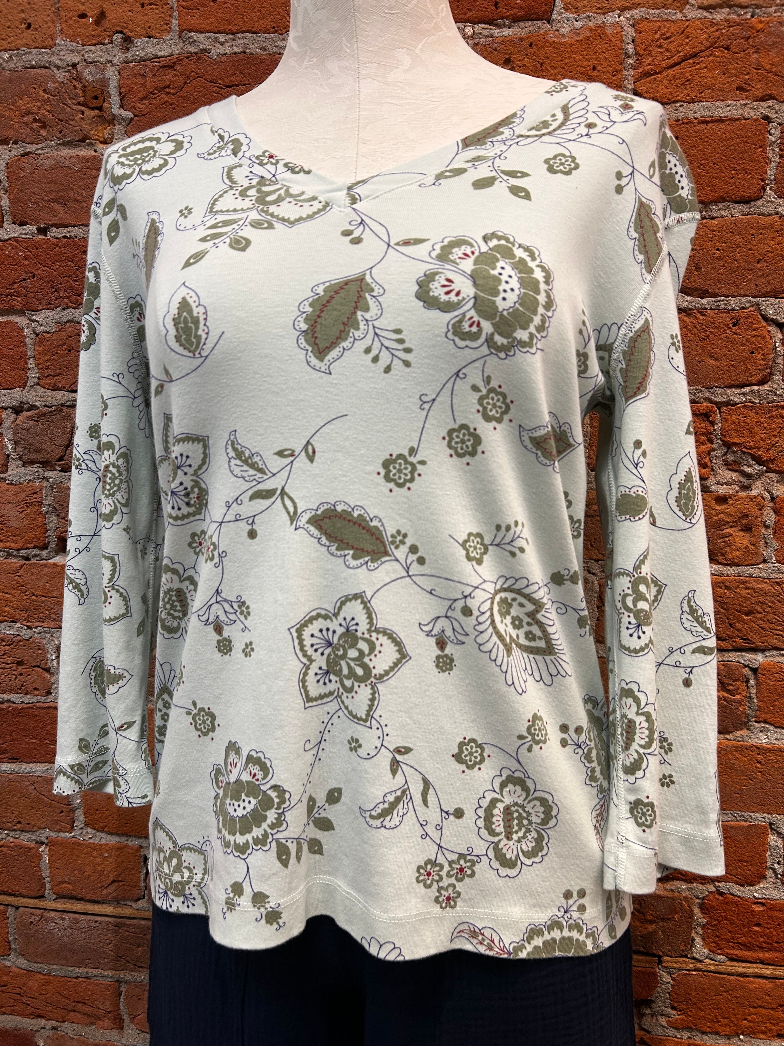 Prairie Cotton t-shirt 268, v-neck 3/4-sleeve (2 colors/prints)