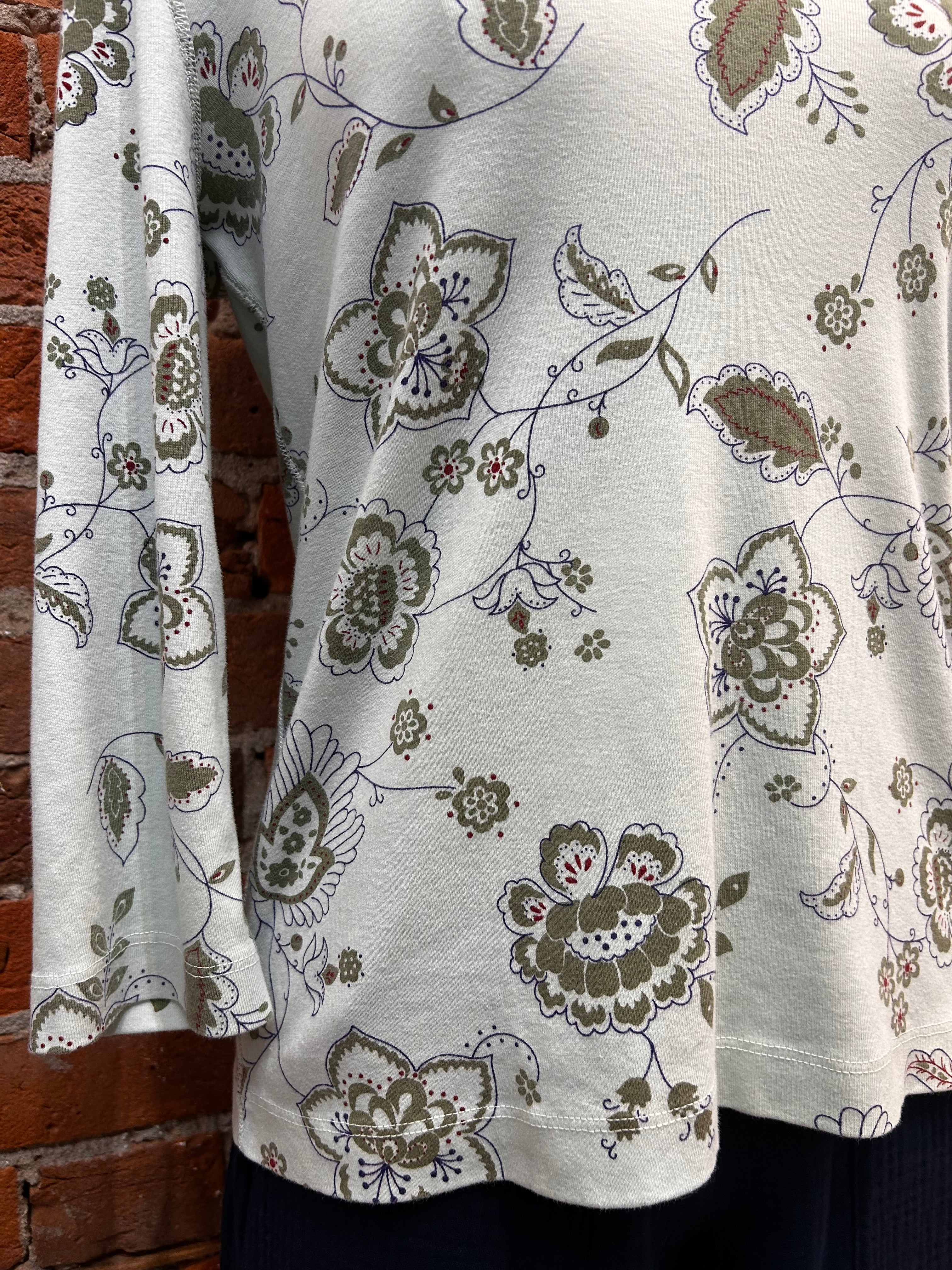 Prairie Cotton t-shirt 268, v-neck 3/4-sleeve (2 colors/prints)