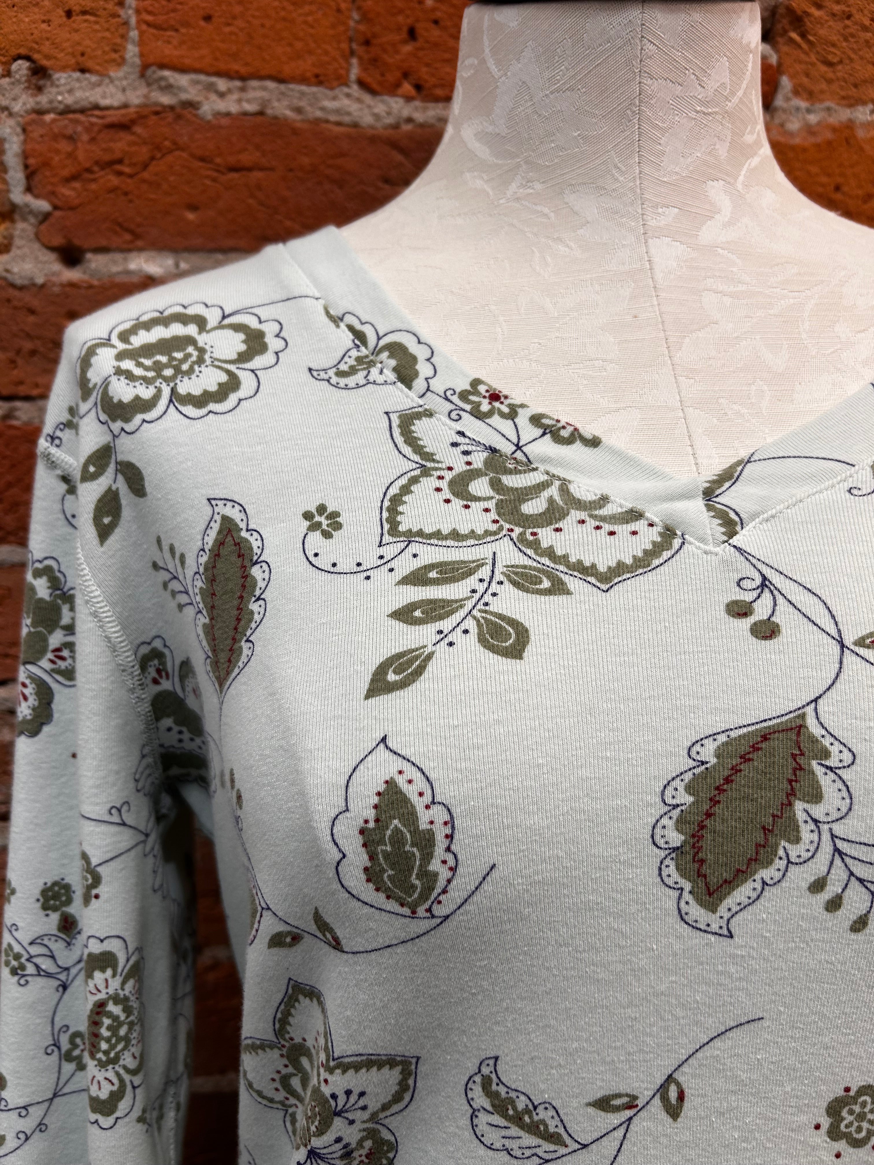 Prairie Cotton t-shirt 268, v-neck 3/4-sleeve (2 colors/prints)