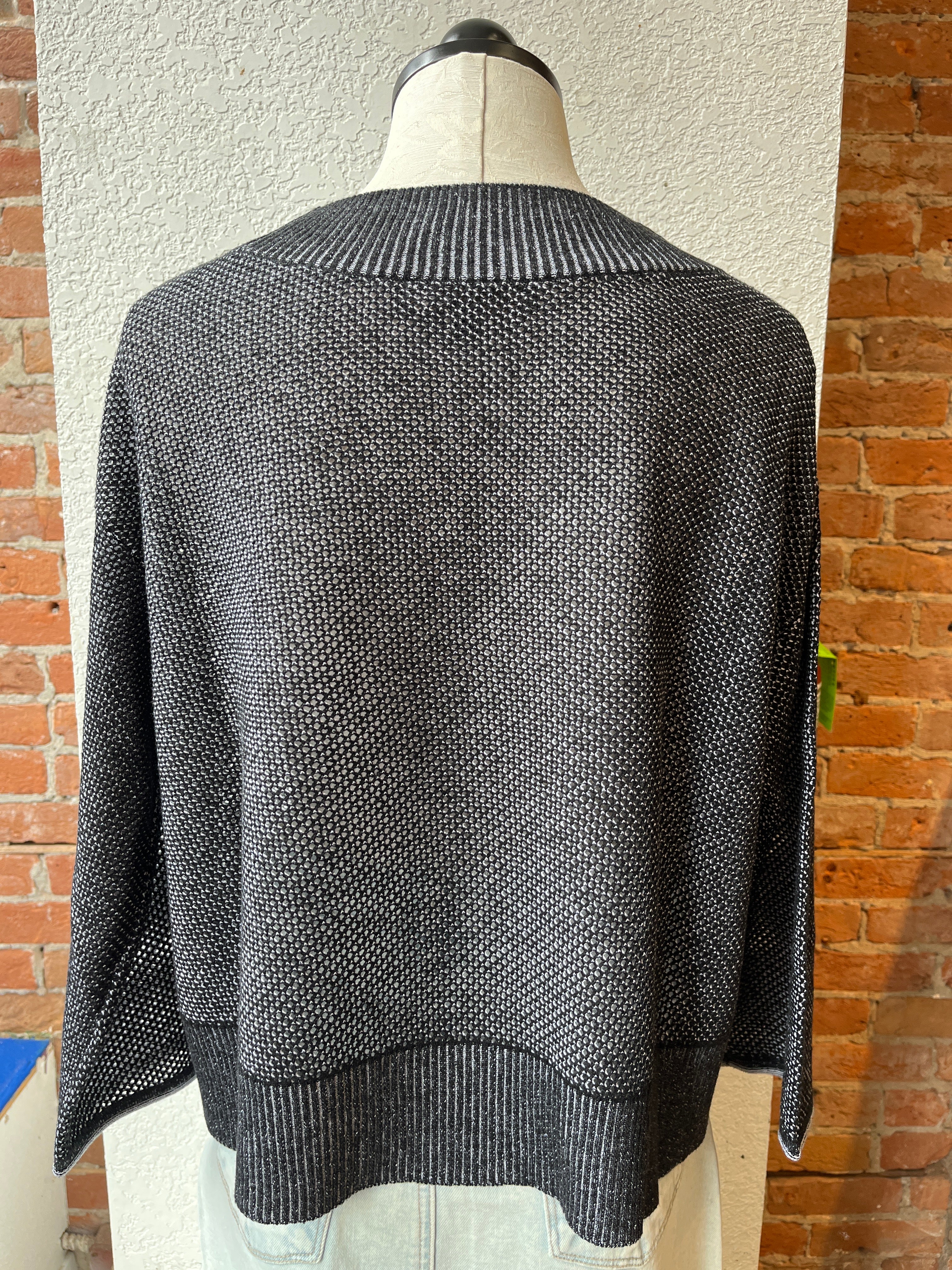 Liv by Habitat sweater 520739, cropped mesh (2 colors)