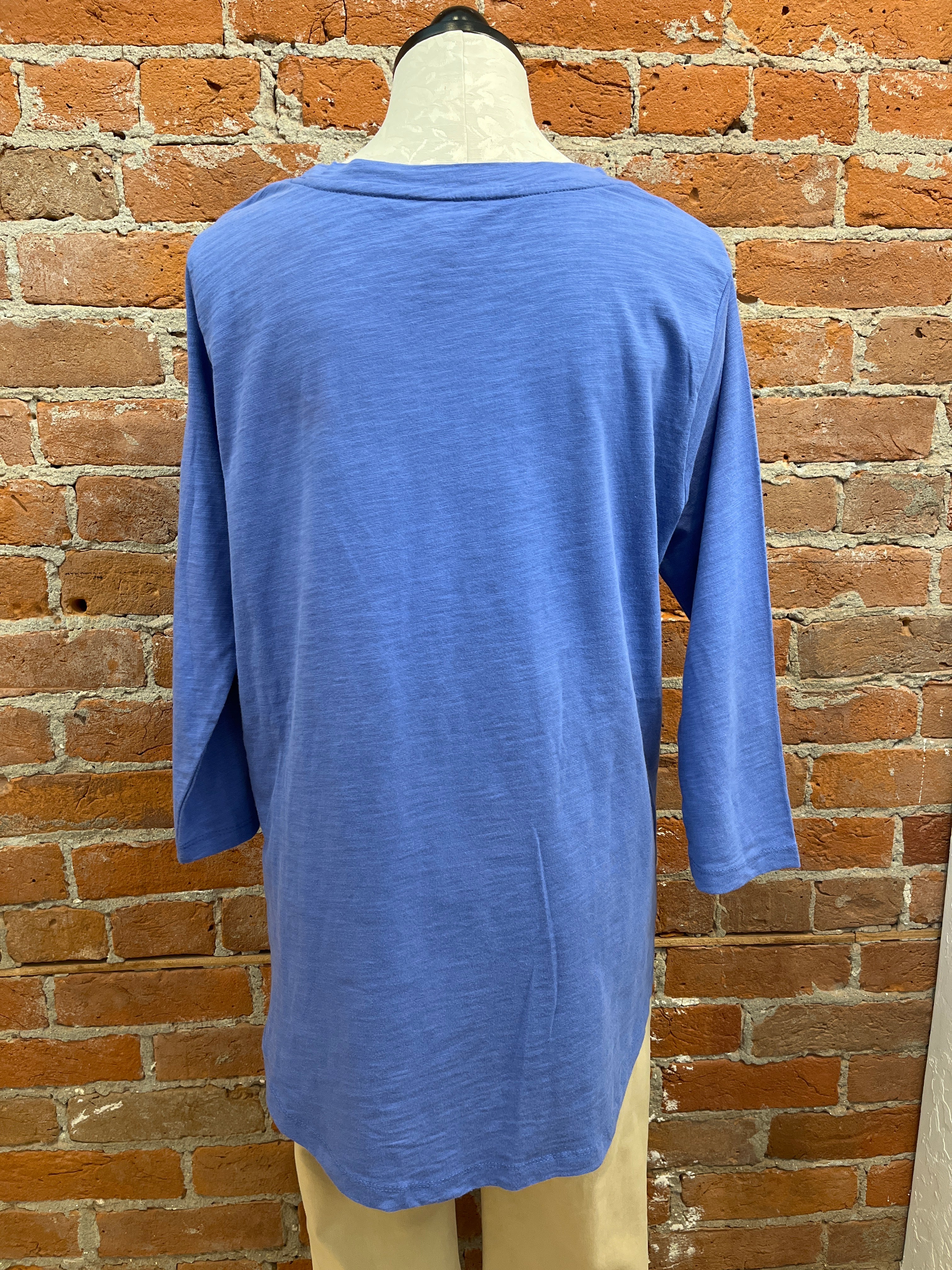 Camiseta Marushka uve relajada manga corta