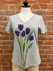 Marushka t-shirt, Tulips relaxed v-neck short-sleeve