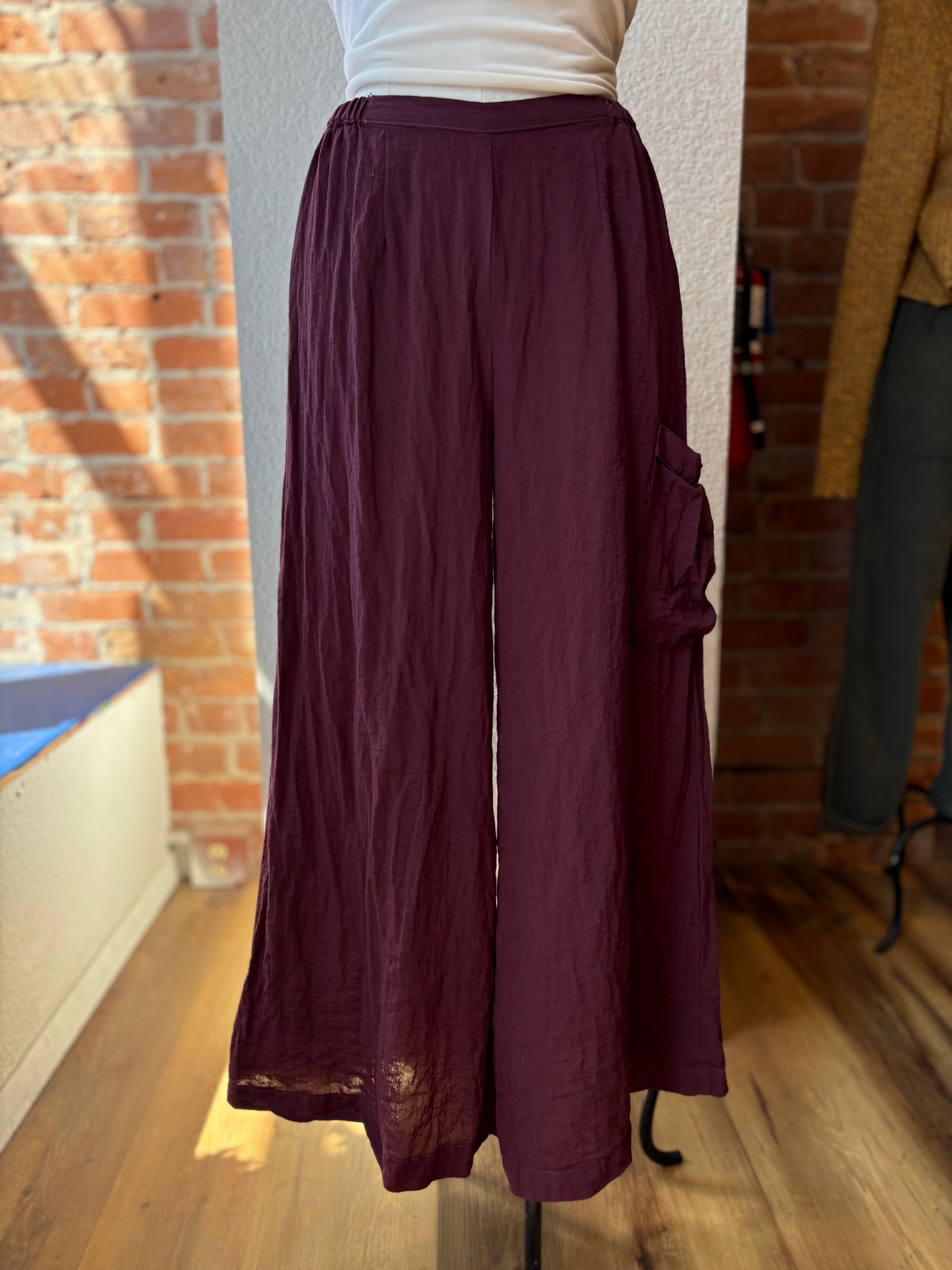 Cut Loose pants, parachute wide leg cinnabark