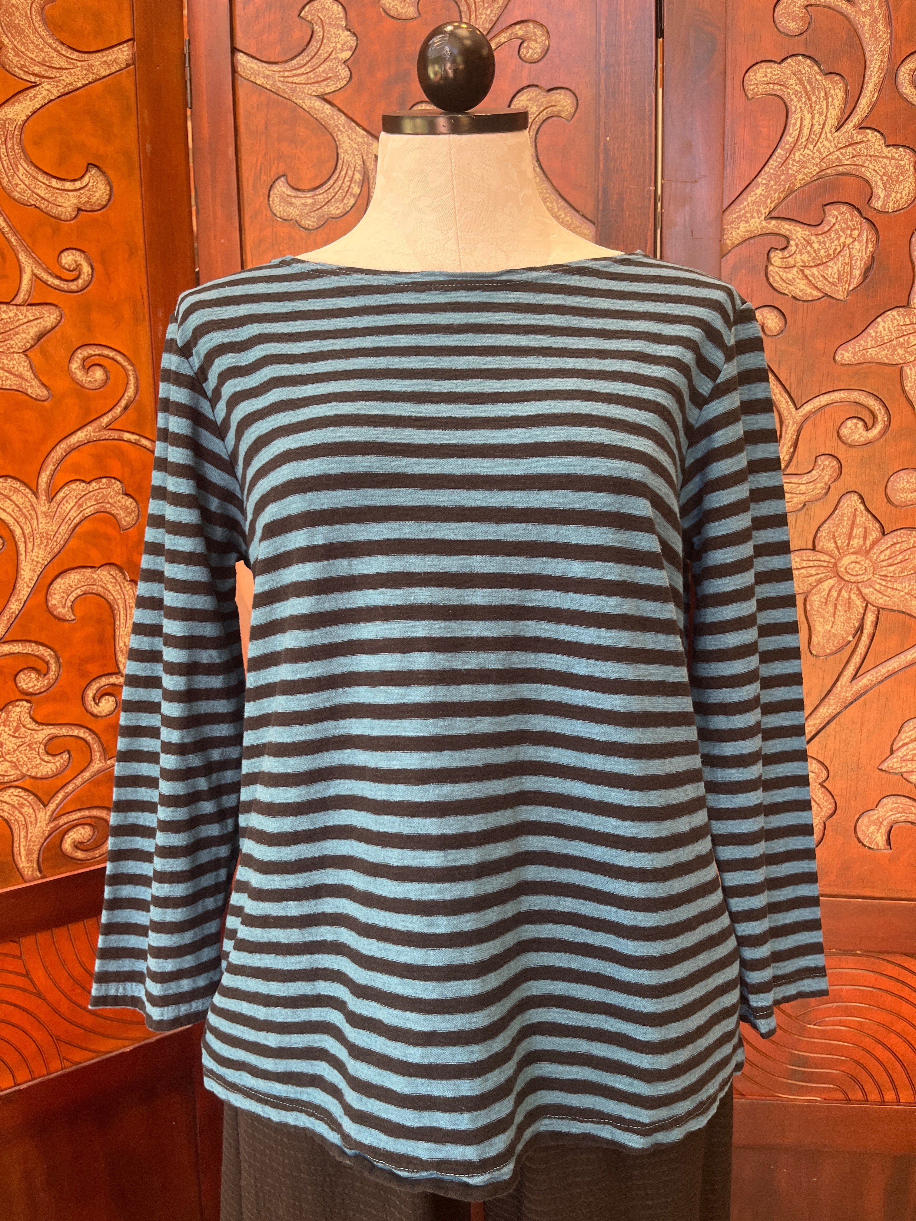 Cut Loose t-shirt, black stripe 3/4 sleeve boatneck Peacock and Iron