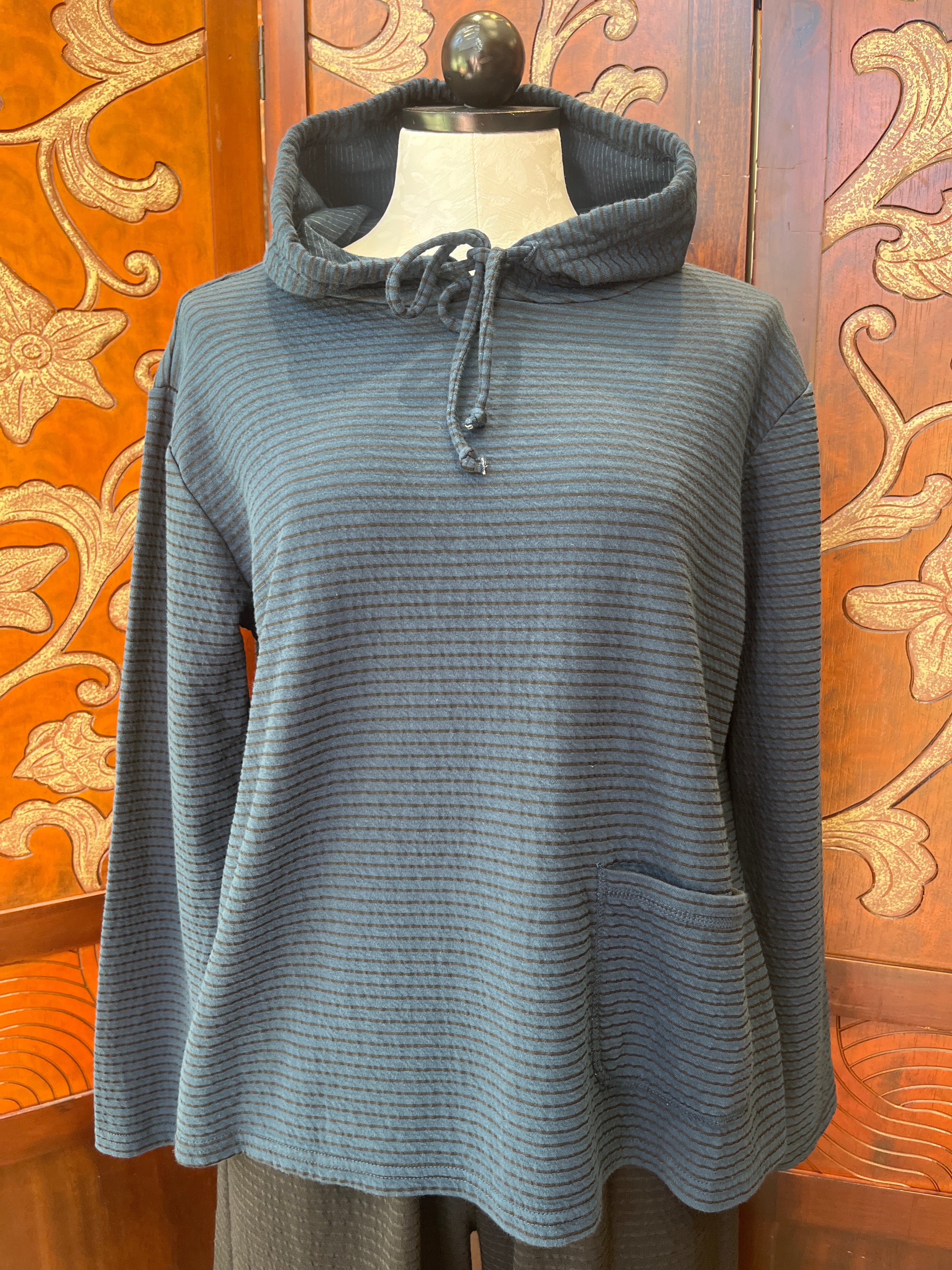 Cut Loose hoodie, double-cloth stripe Cinnabark and Etan