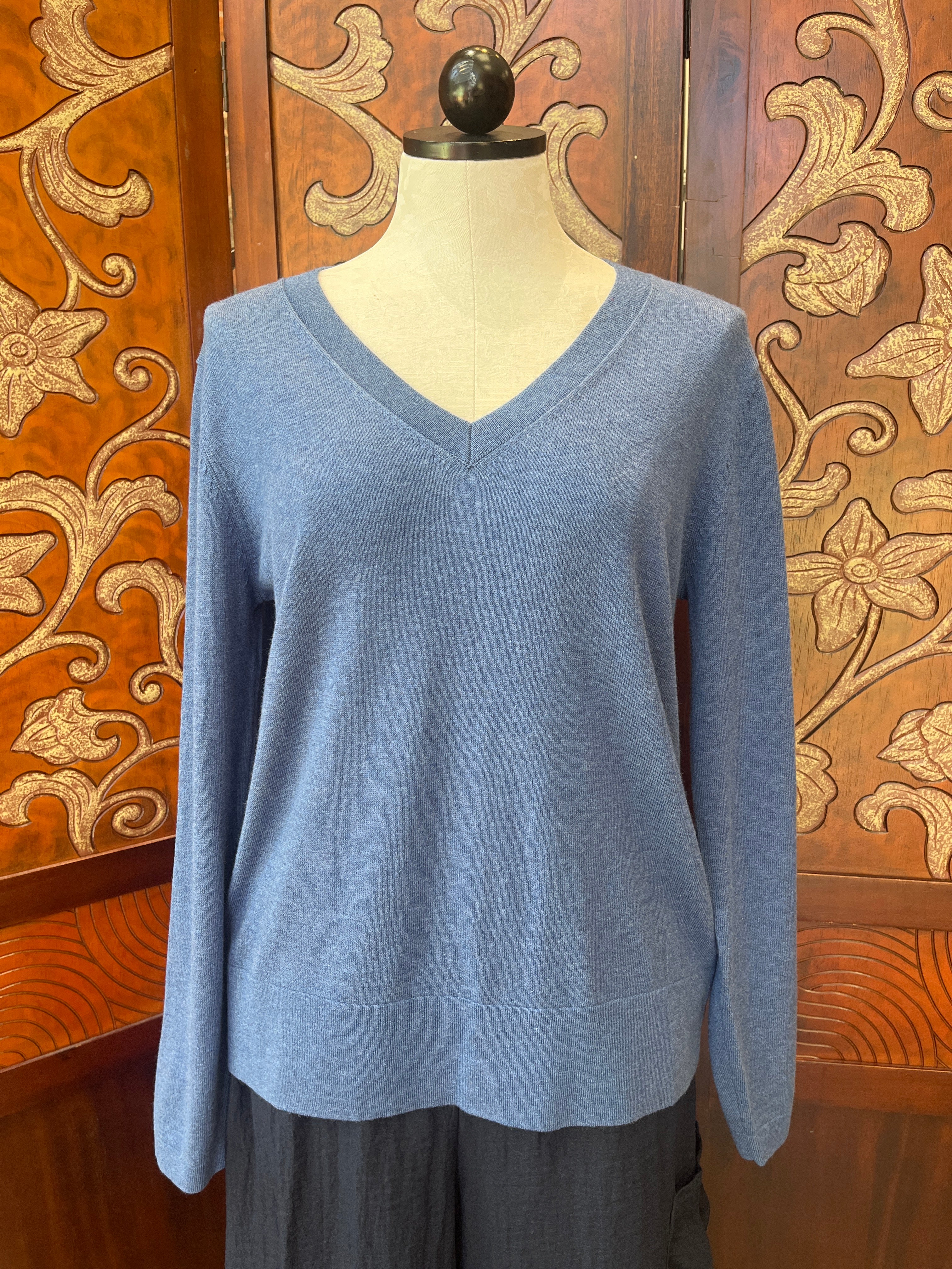 Alashan sweater LC2113, West Elm v-neck cotton cashmere