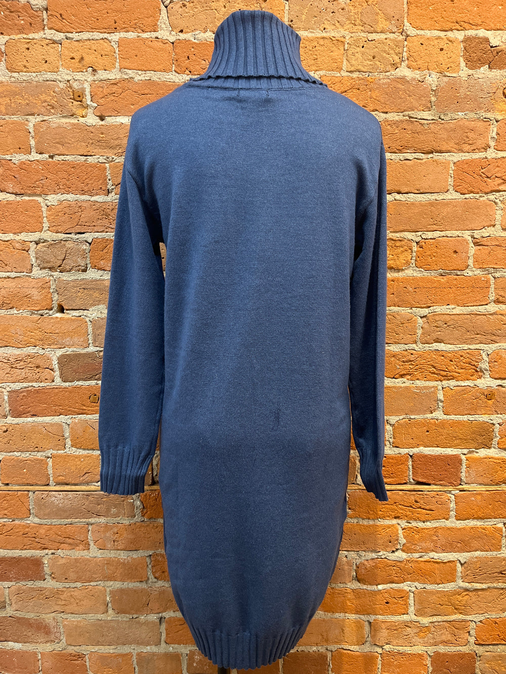 Renuar dress 4318, turtleneck sweater
