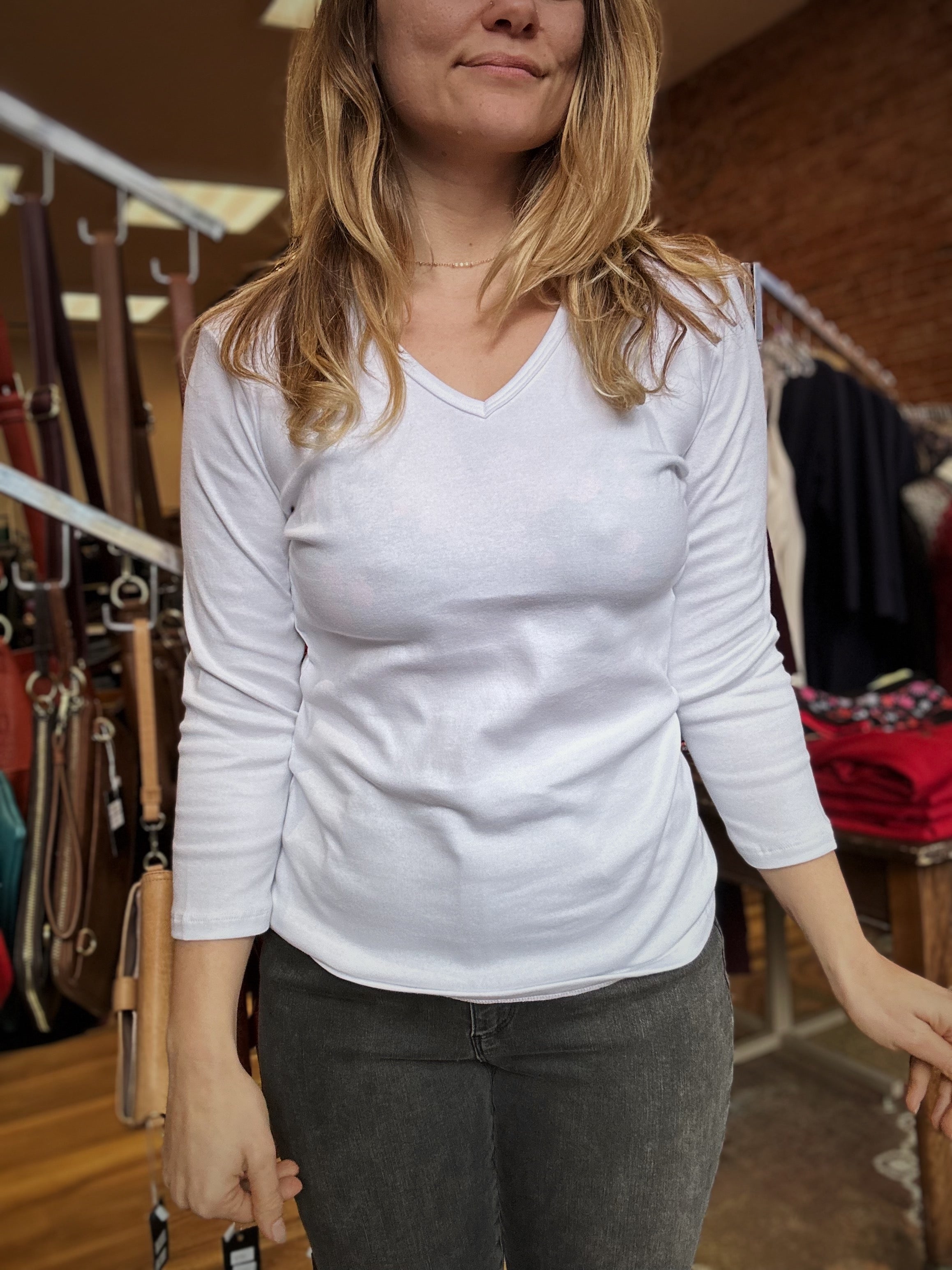 Camiseta Necessitees cuello pico manga 3/4 (6 colores)