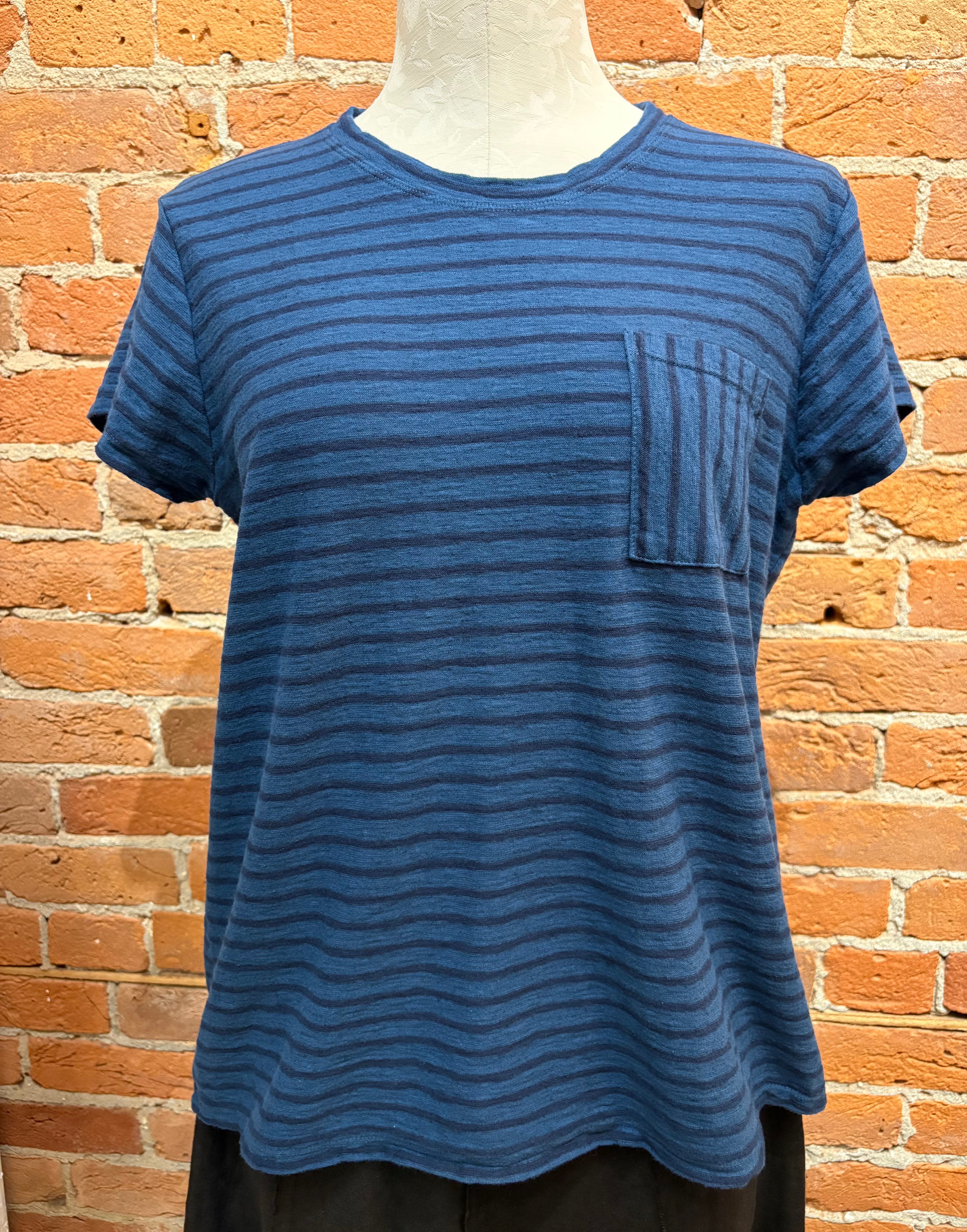Camiseta holgada con corte delantero, manga corta (6 colores)