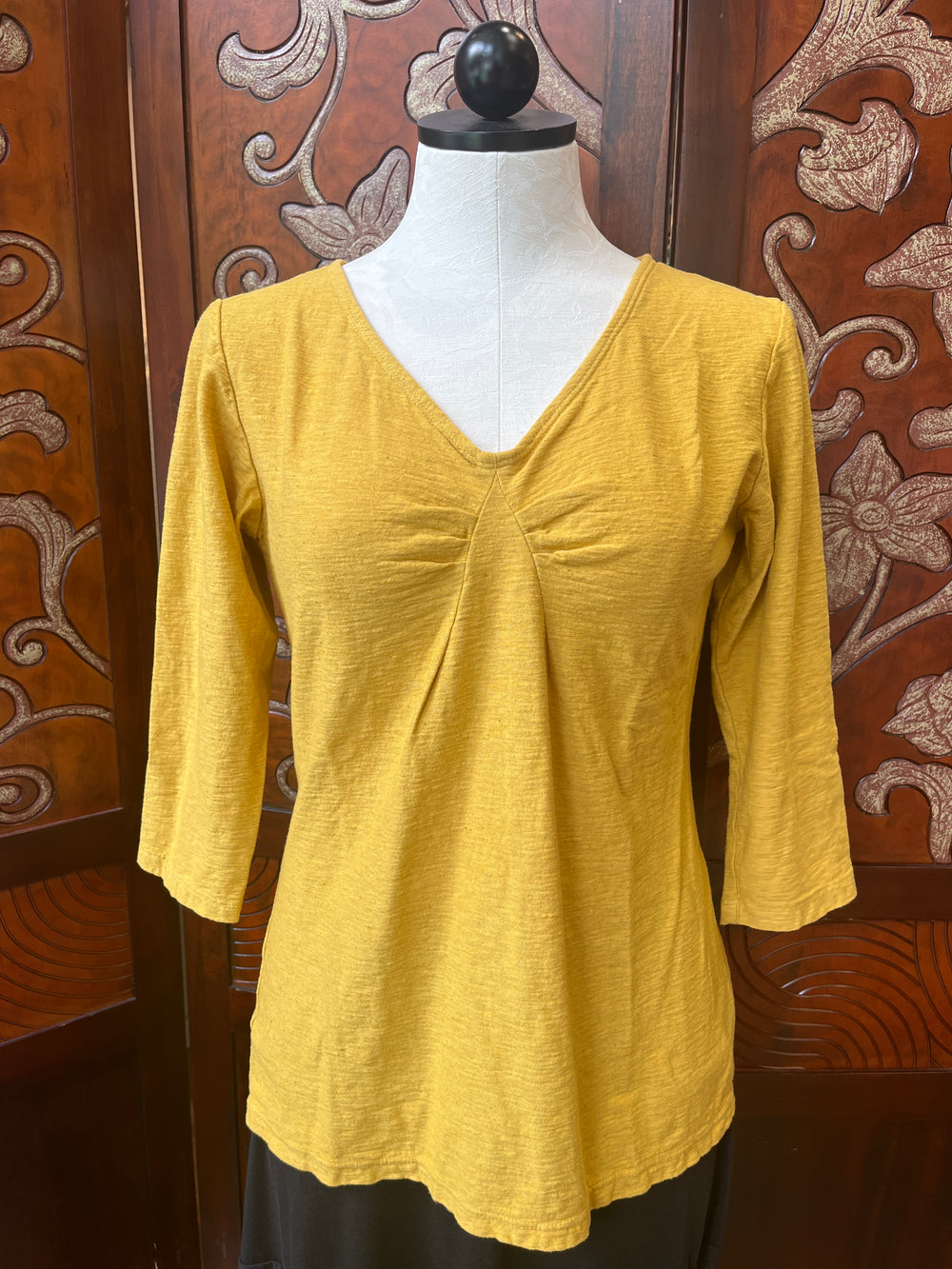 Cut Loose t-shirt, tuck-front 3/4 sleeve linen blend (4 colors)