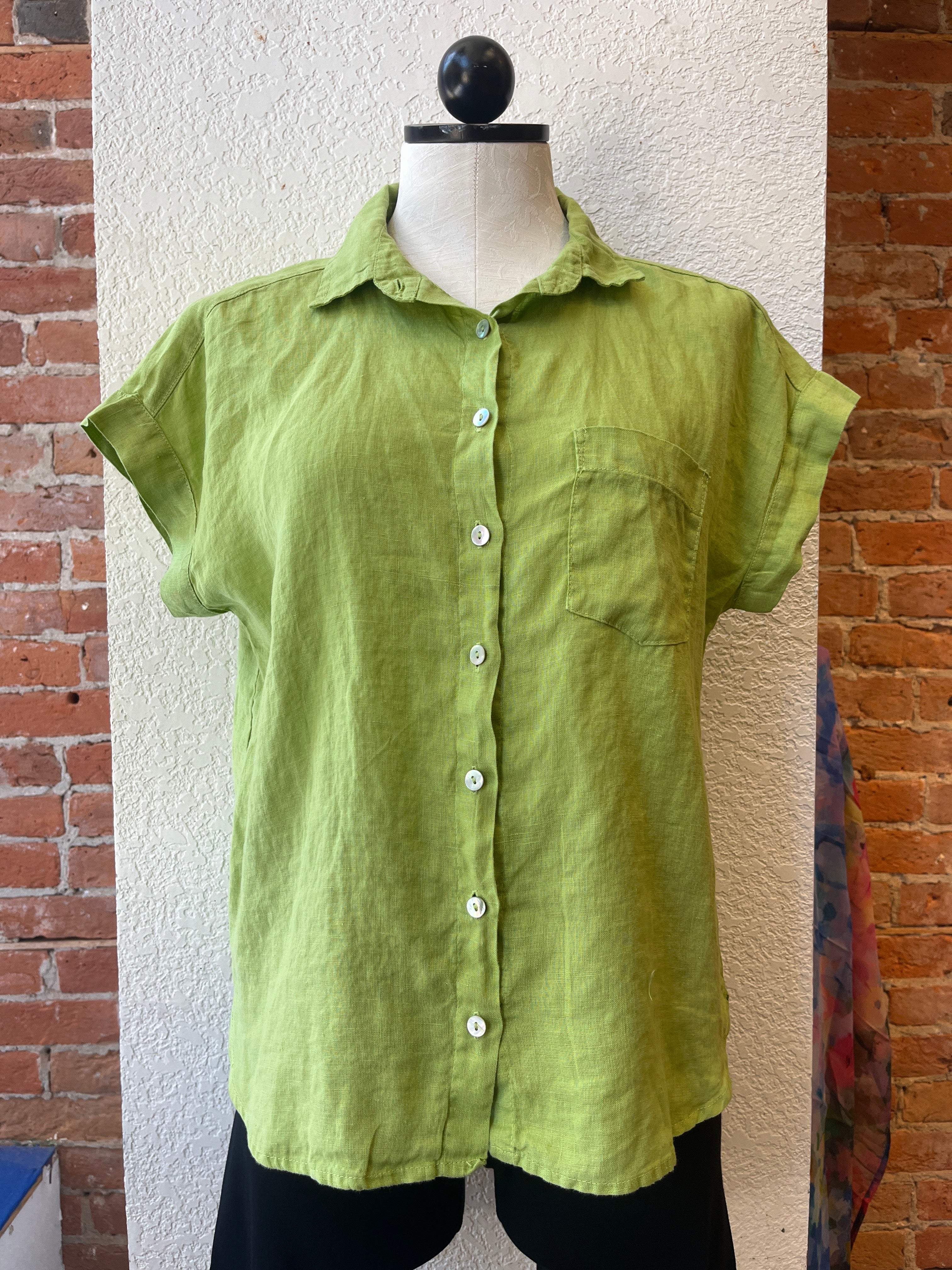 Camisa holgada de corte henley de lino y algodón con manga 3/4