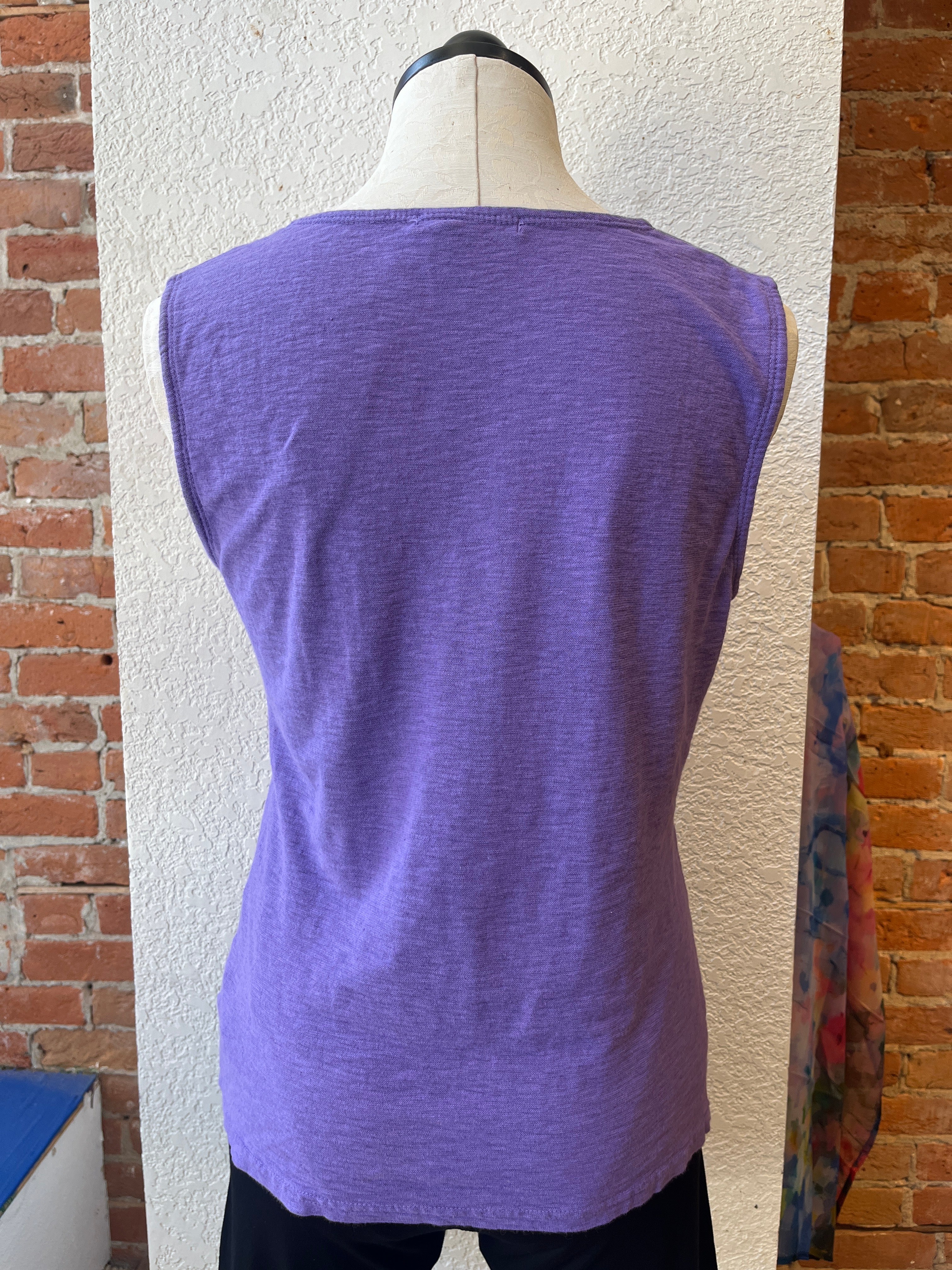 Camiseta holgada con corte delantero, manga corta (6 colores)