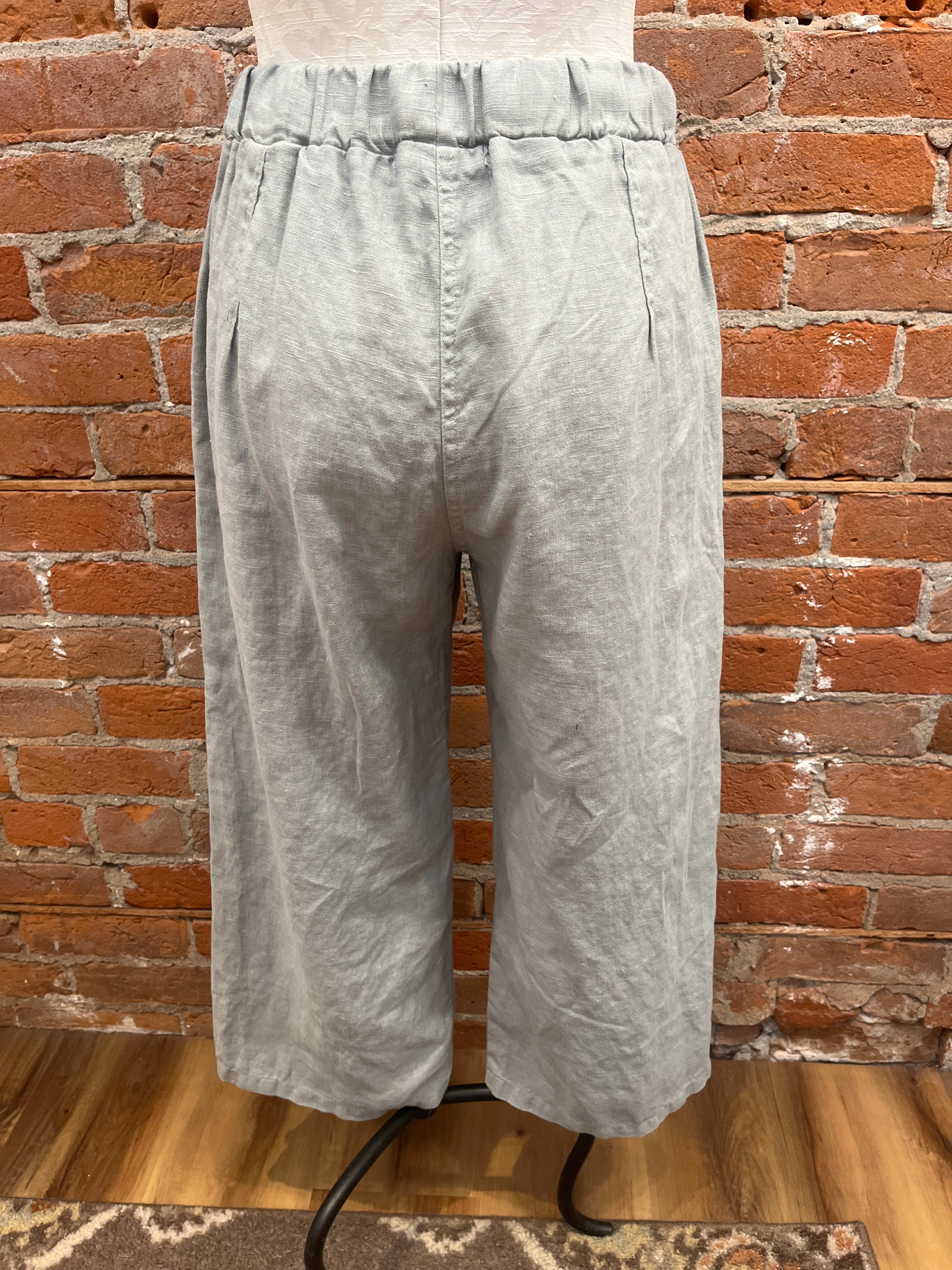 Cut Loose pants, easy crop linen with pockets