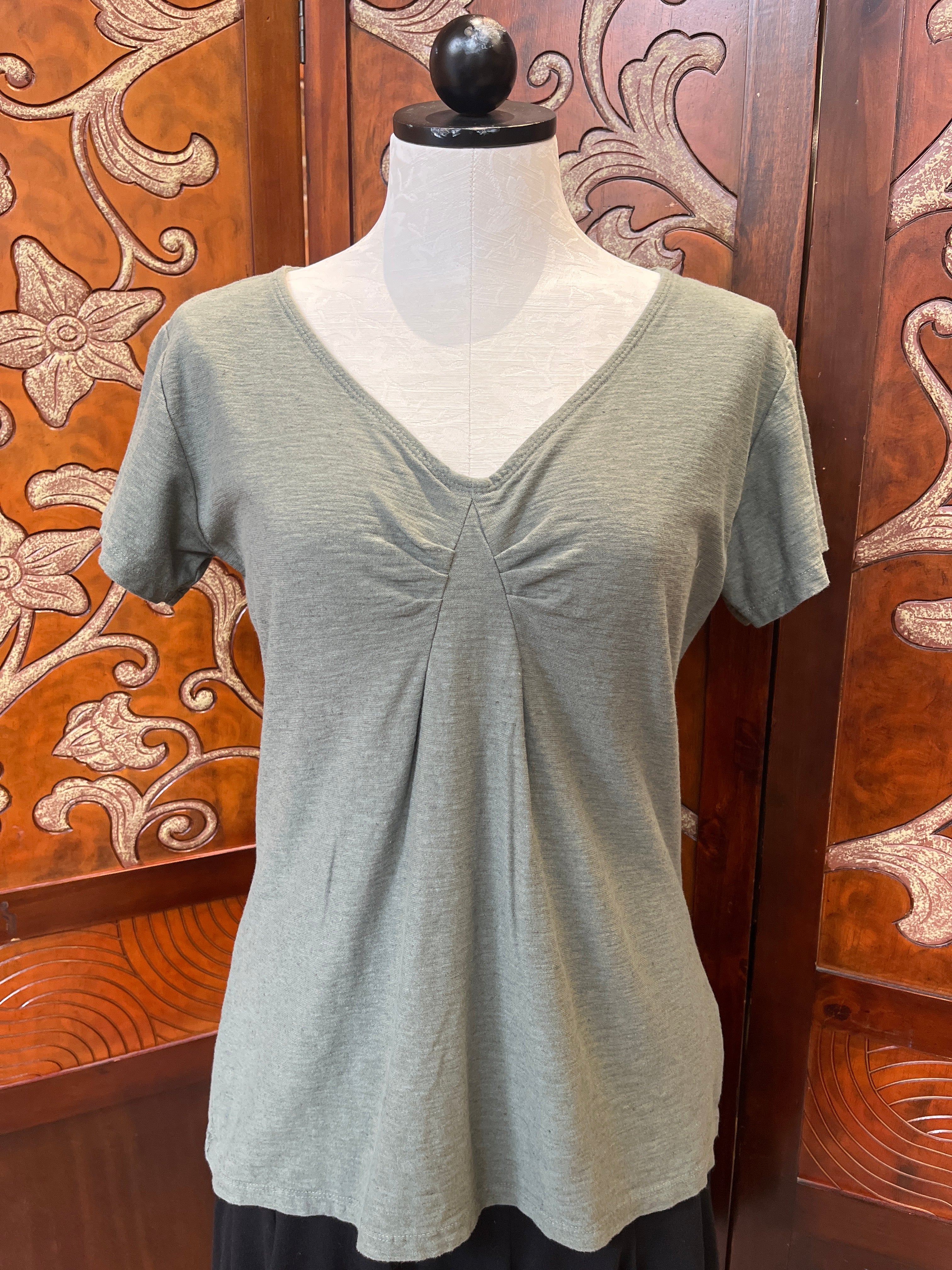 Cut Loose t-shirt, tuck-front short-sleeve (6 colors)