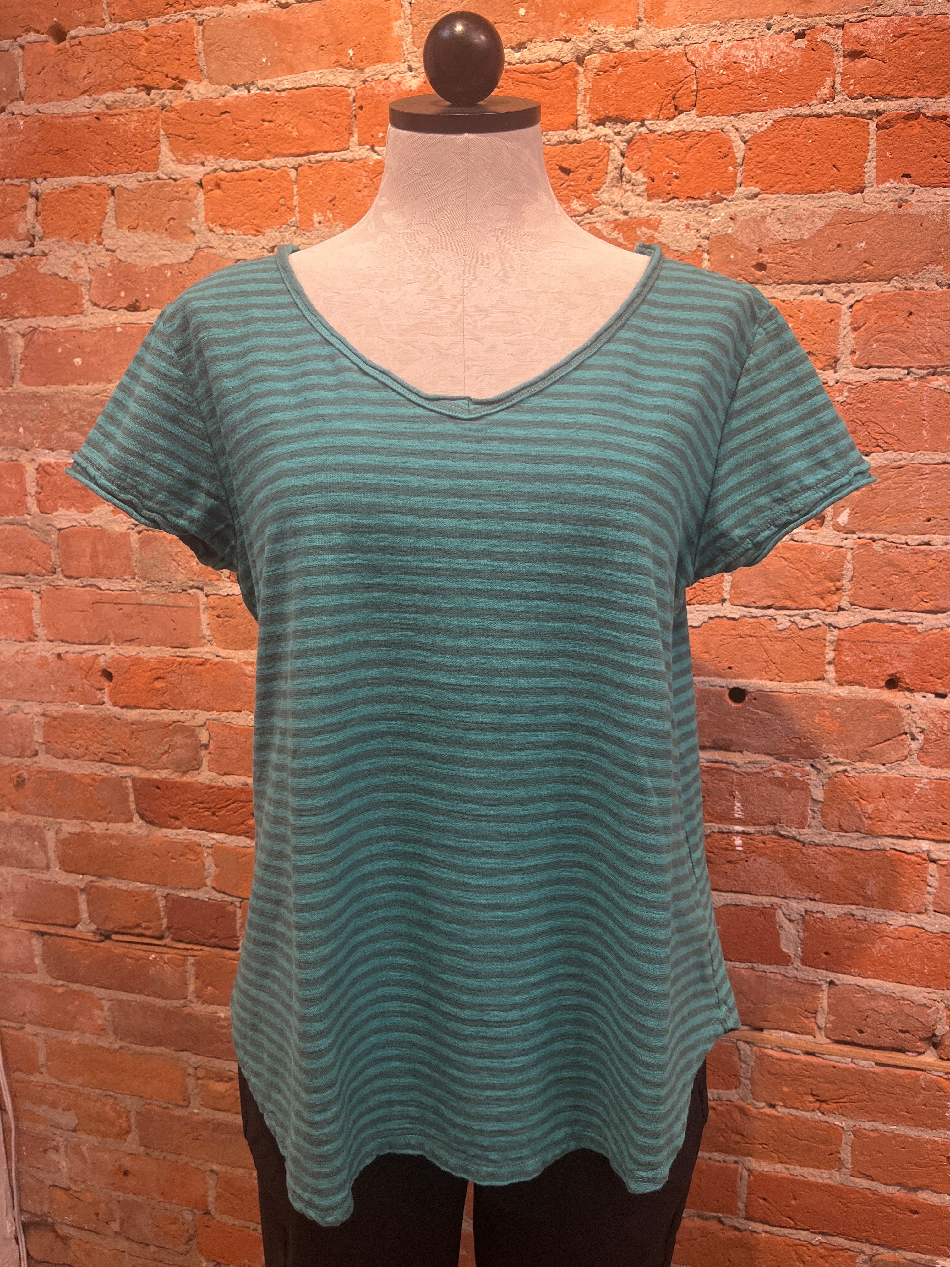 Cut Loose t-shirt, striped v/neck Riviera
