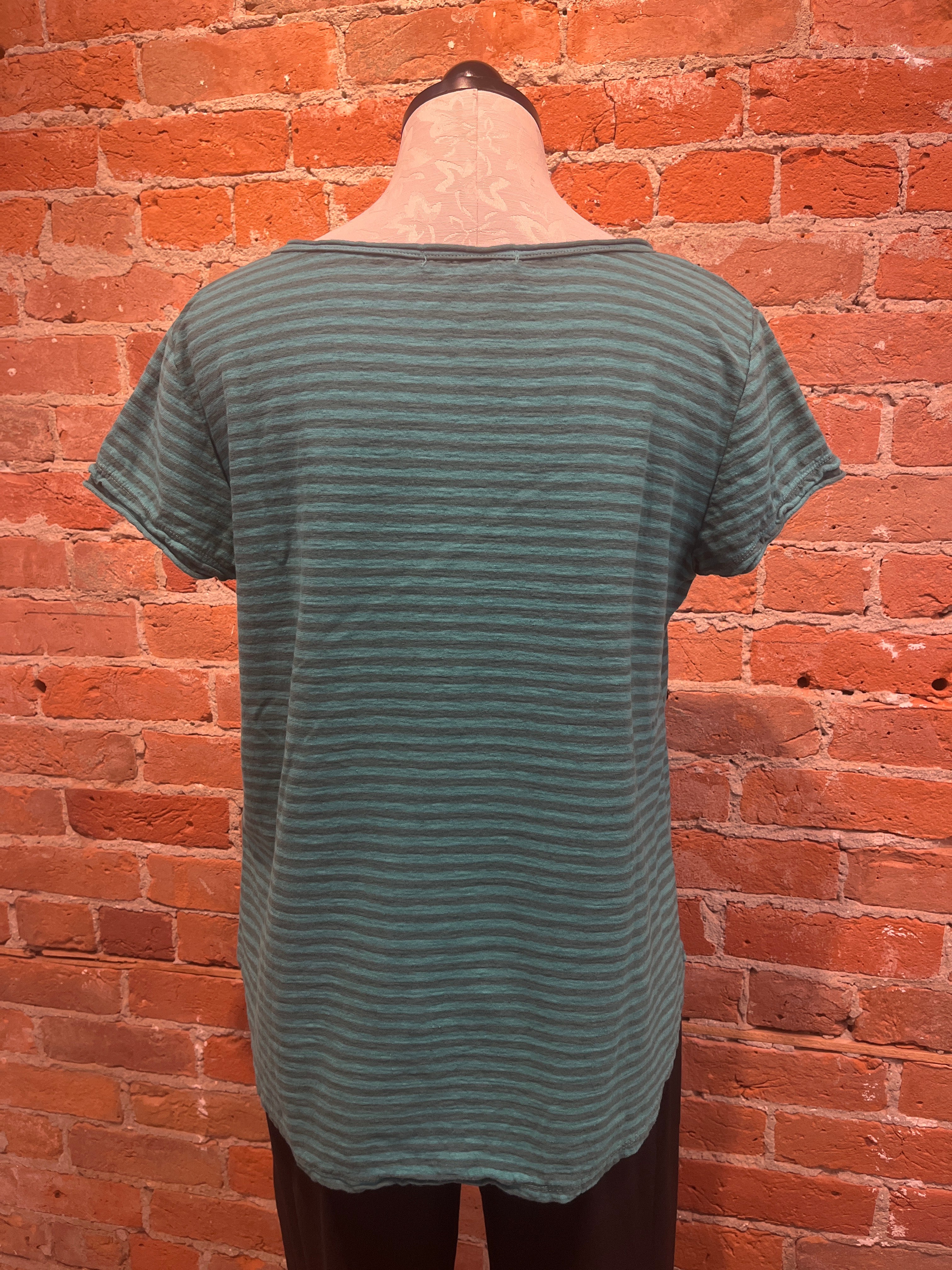 Cut Loose t-shirt, striped v/neck Riviera