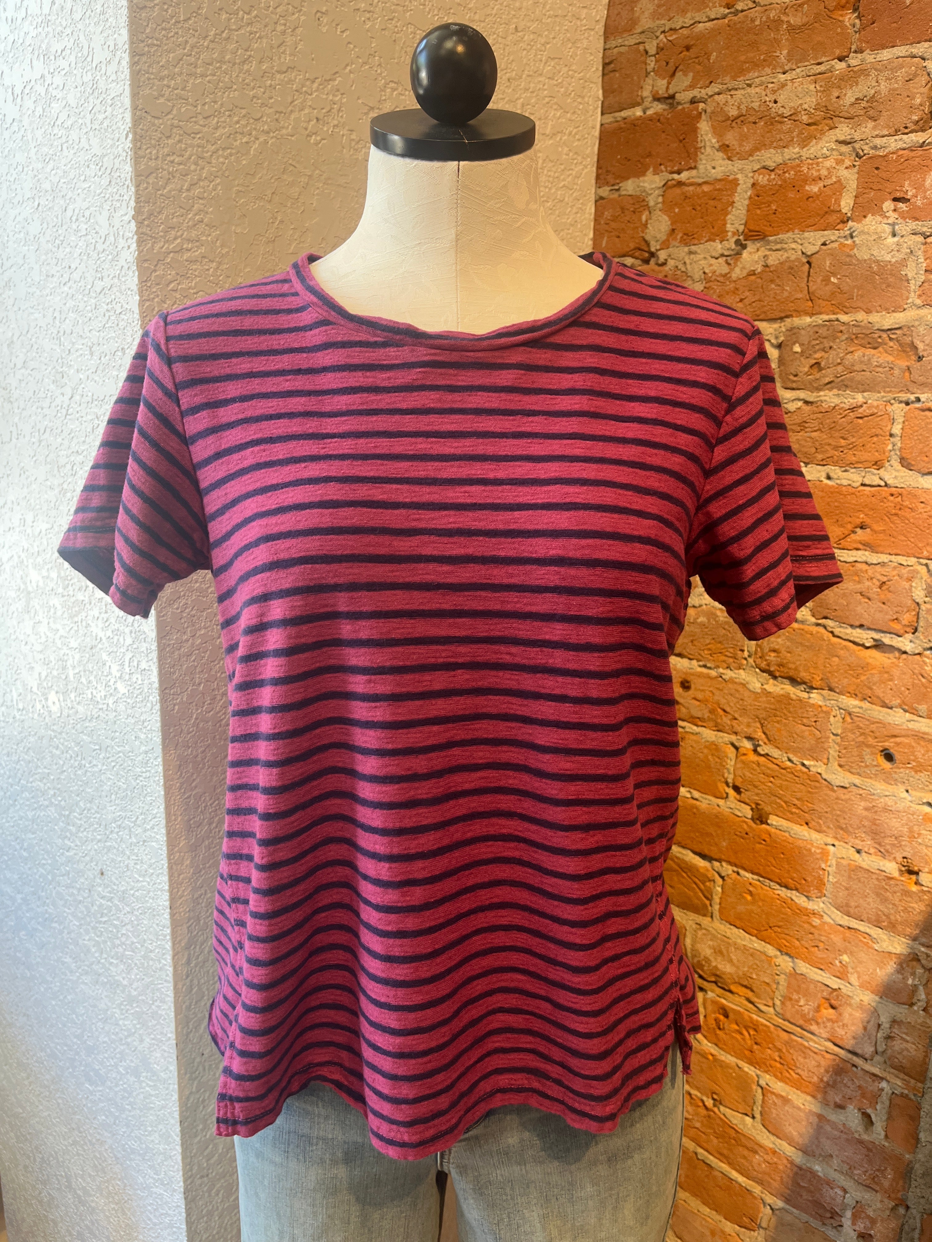 Cut Loose t-shirt, short sleeve crop Rhubarb Navy Stripe