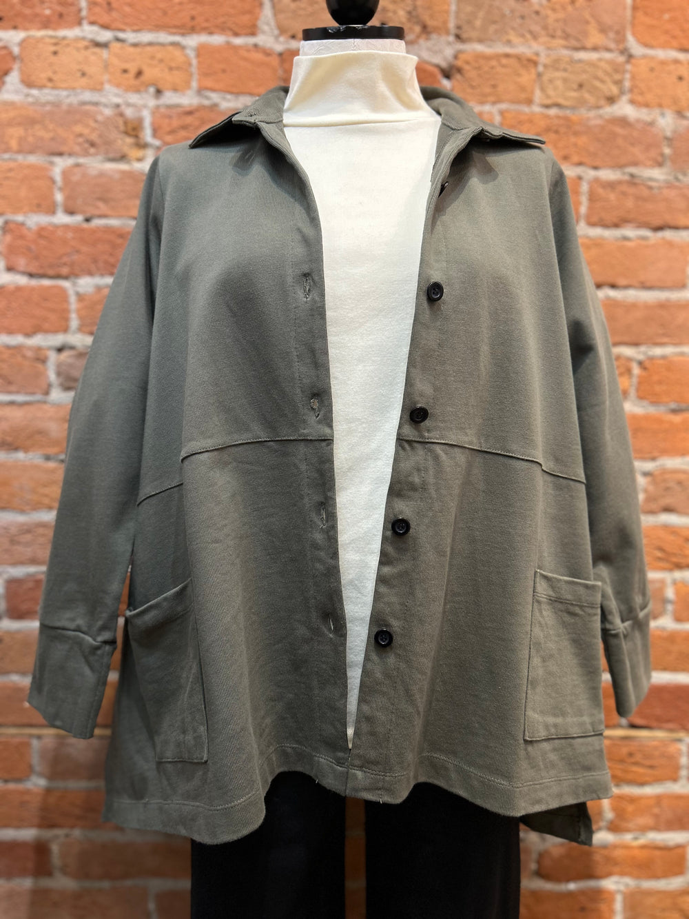 Flutter Barn jacket, 100% cotton shacket