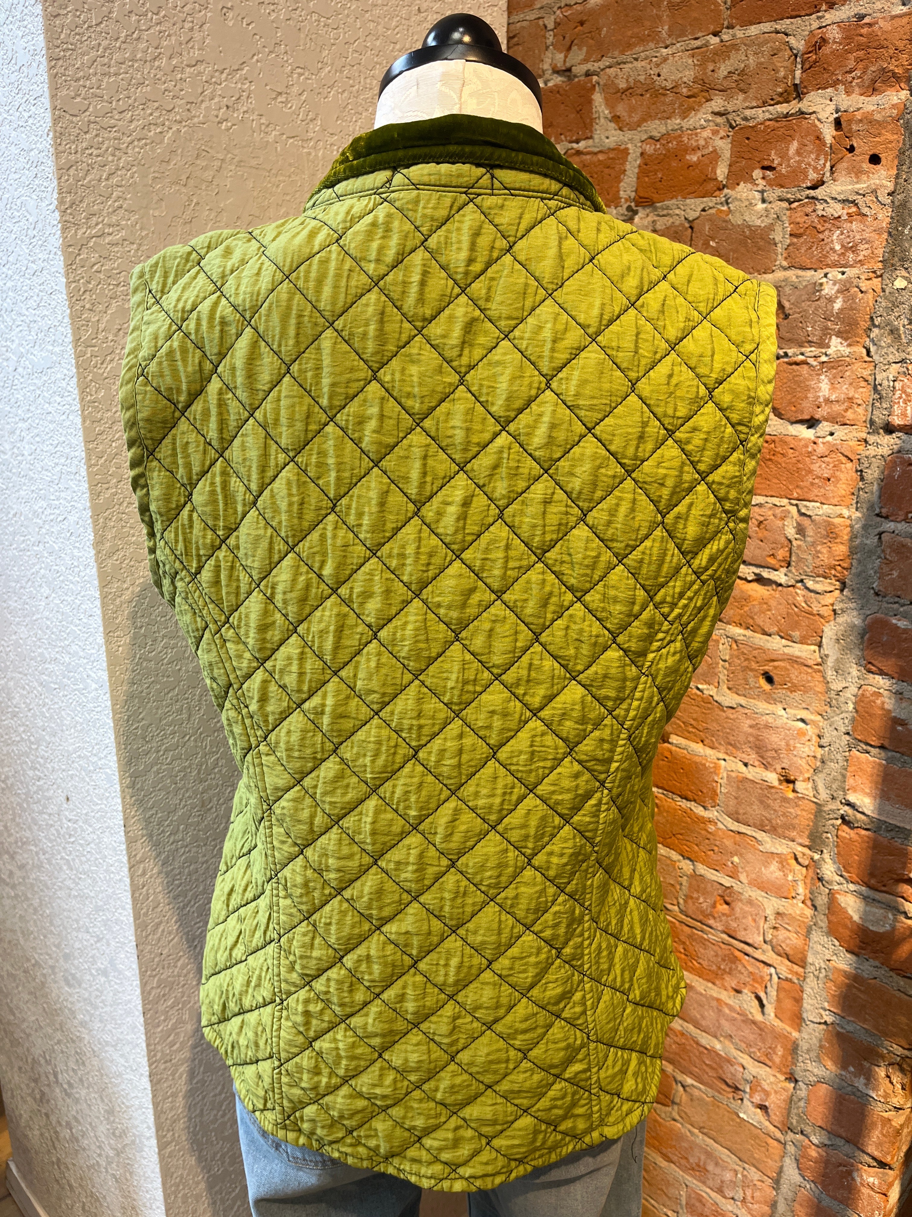 Cut Loose vest, quilted velvet trim