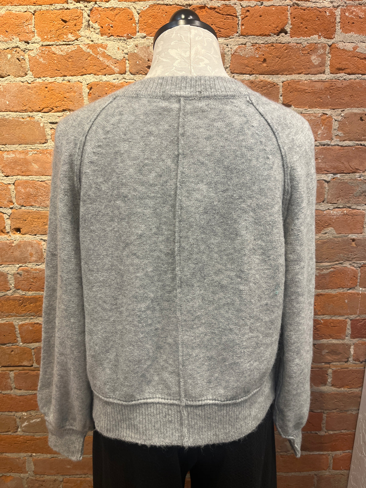 Nu Vintage sweater, skull button henley