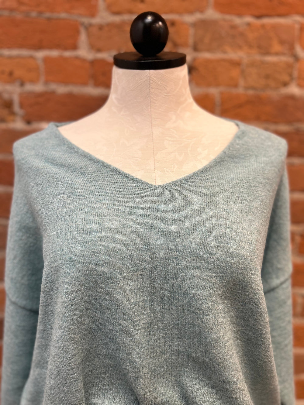 Renuar sweater 6905, heathered v-neck (2 colors)