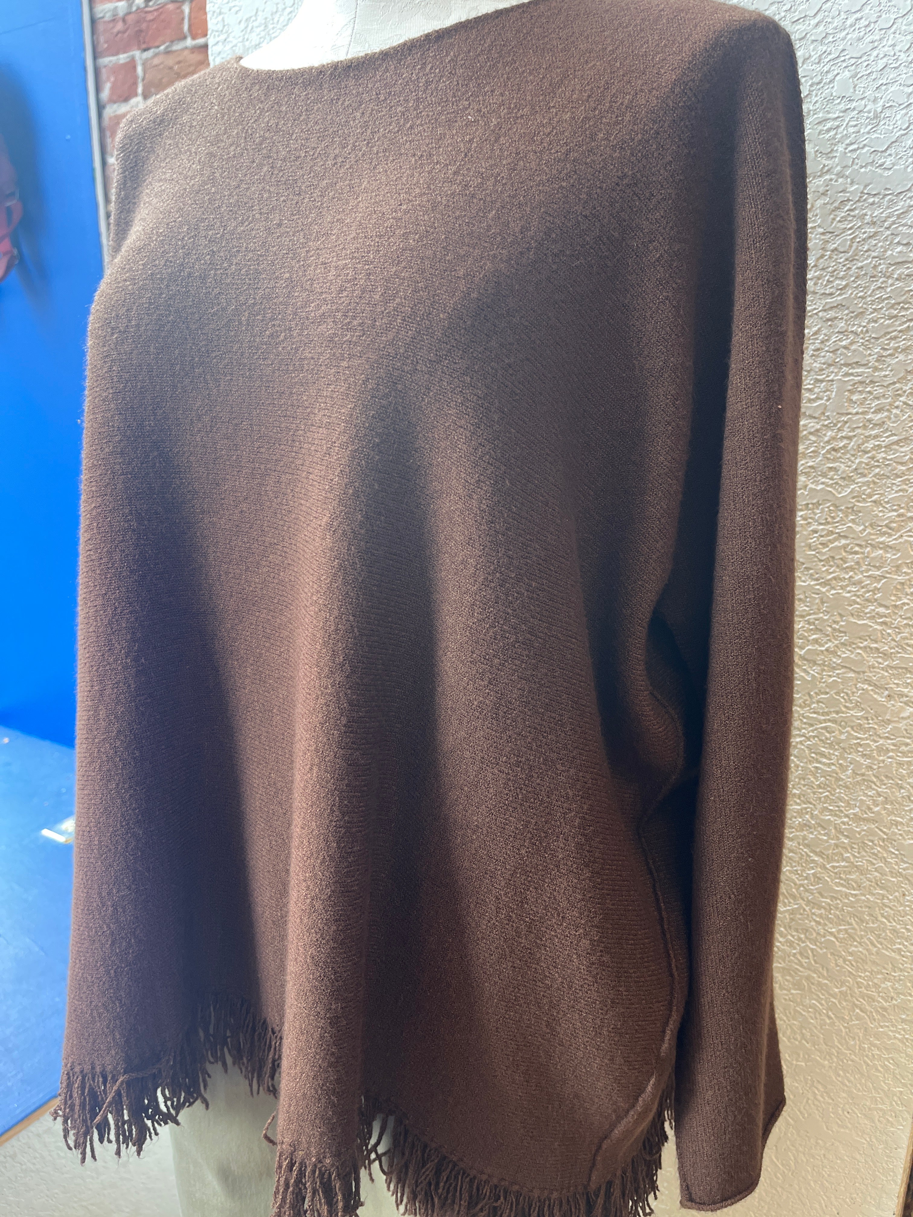 M (Made in Italy) sweater, fringed boatneck (2 colors) 33-604X