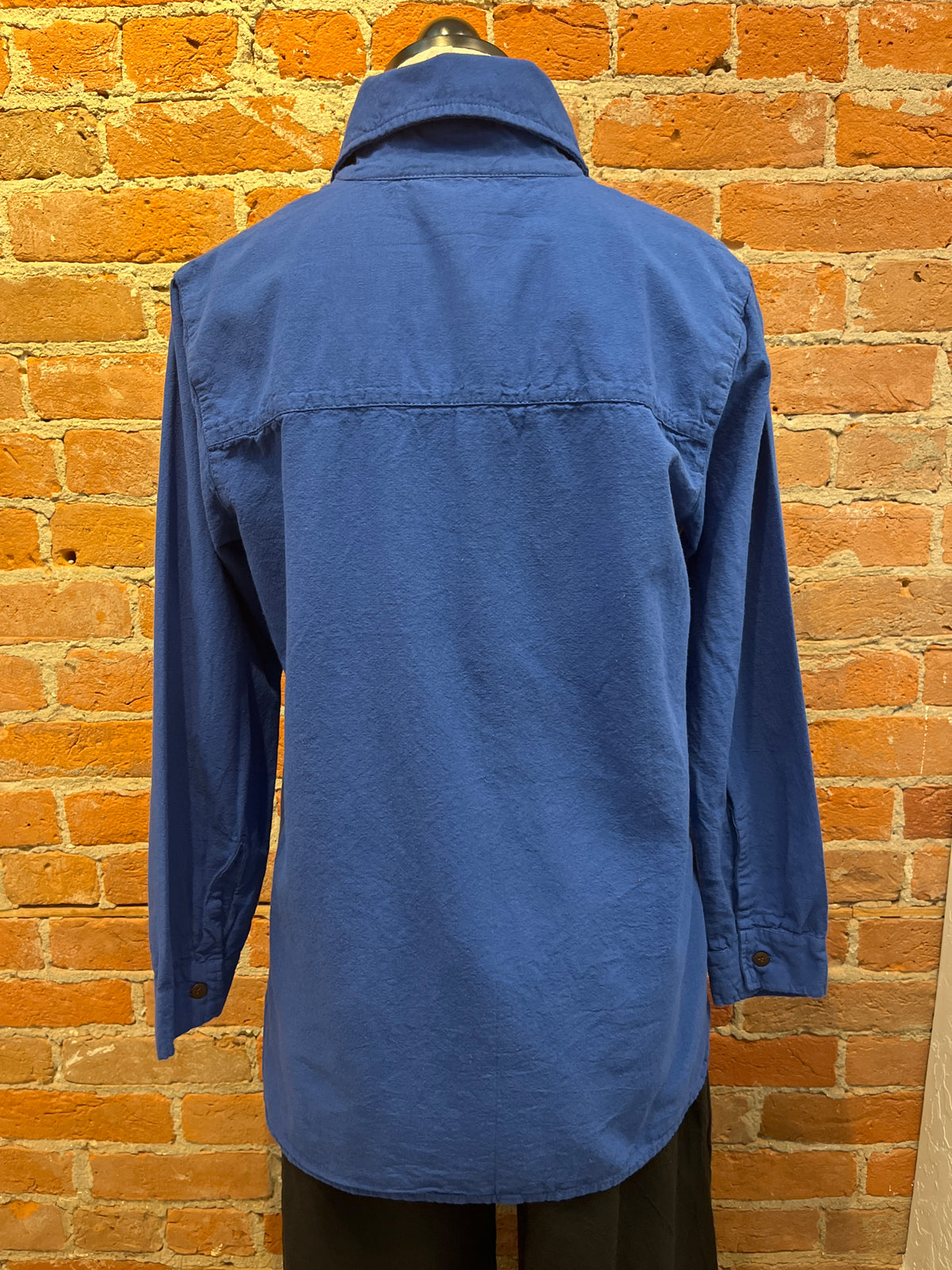 Maya Jones shirt 1716, long button front Blue