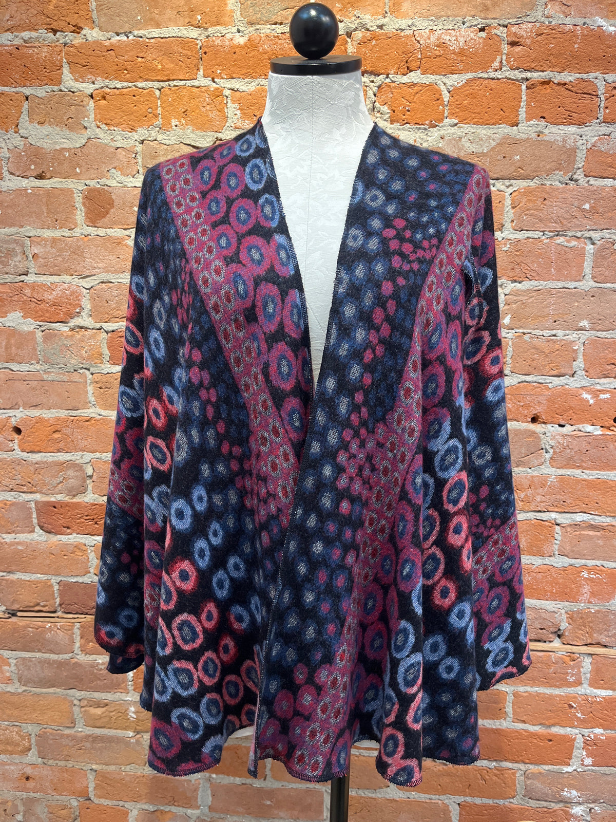 Rapti circle shawl, cashmere print (16 prints)
