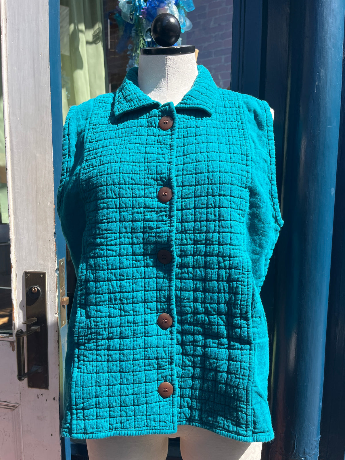 Maya Jones vest, quilted (2 colors)